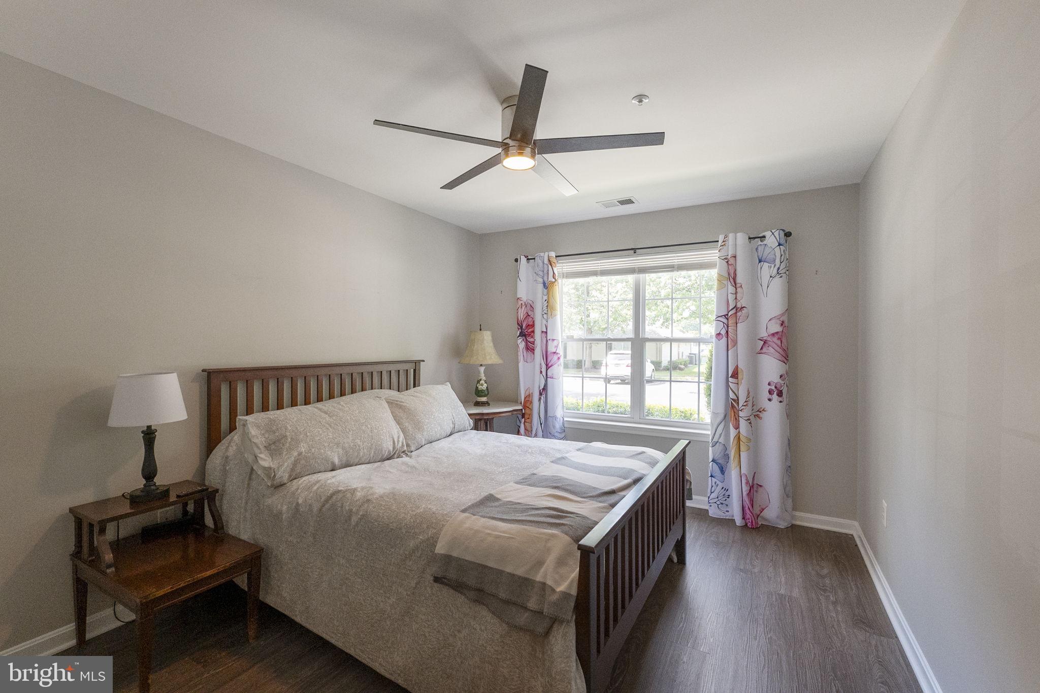 WINIFRED MANOR - Residential