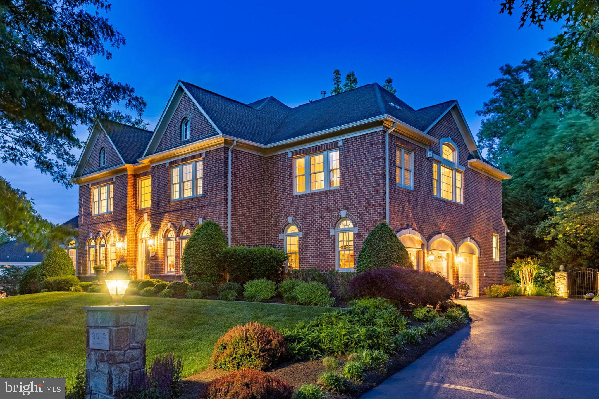 HUNTING HILLS - Residential