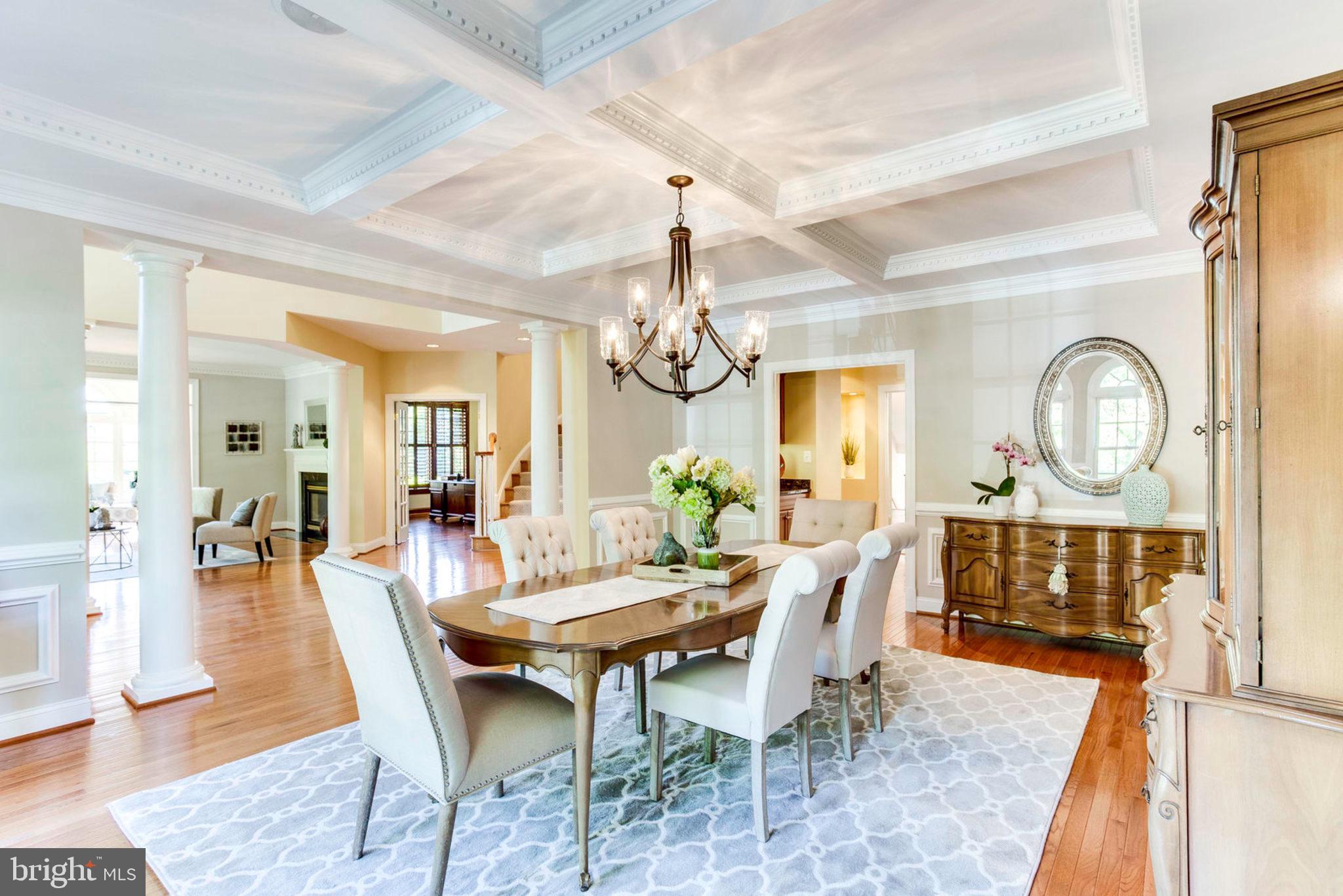 HUNTING HILLS - Residential