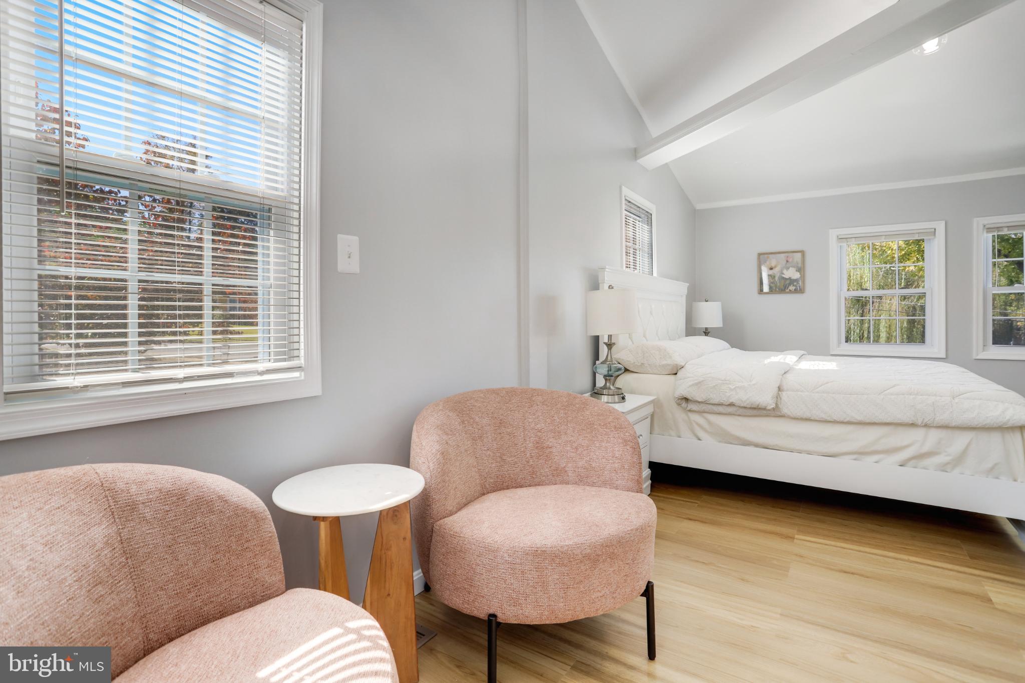 WEST LAWN - Residential