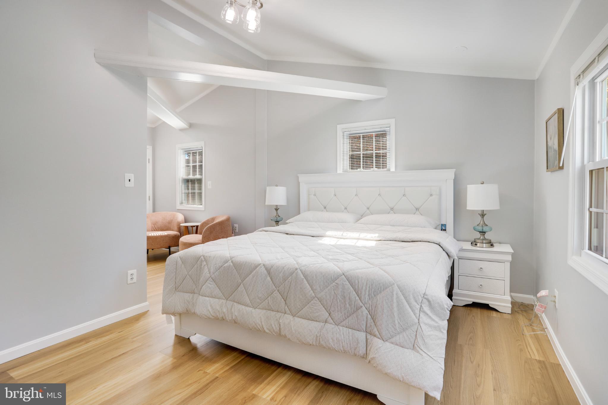 WEST LAWN - Residential