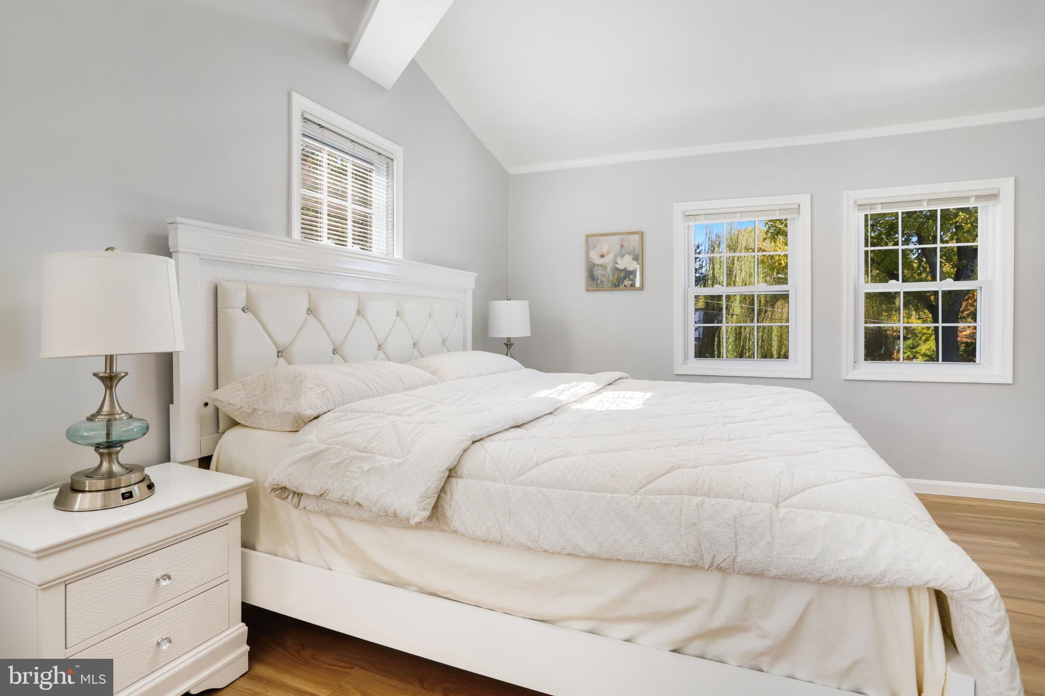 WEST LAWN - Residential