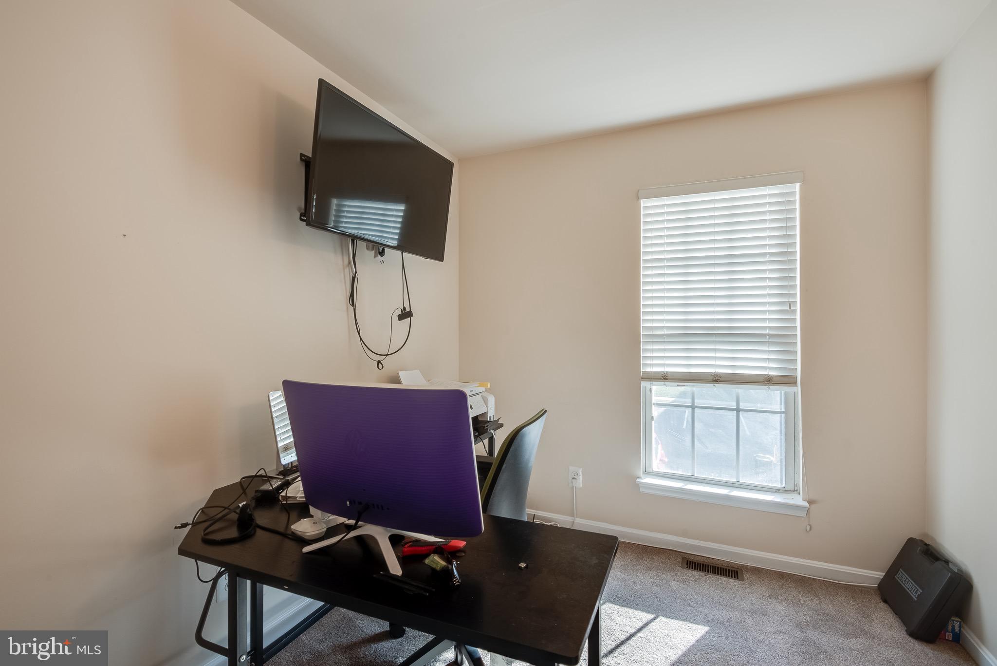 CLOVERLEAF COMMONS - Residential