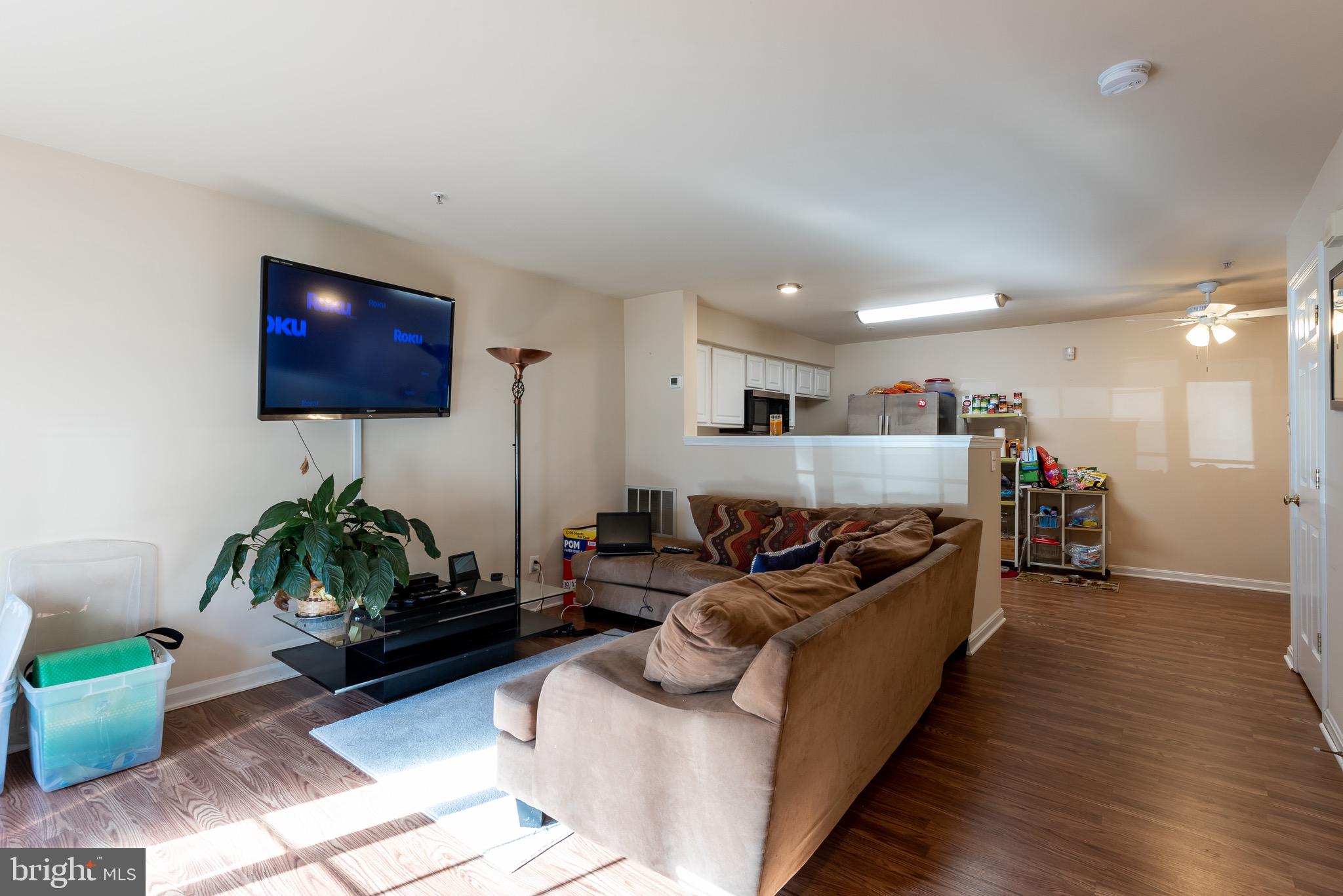 CLOVERLEAF COMMONS - Residential