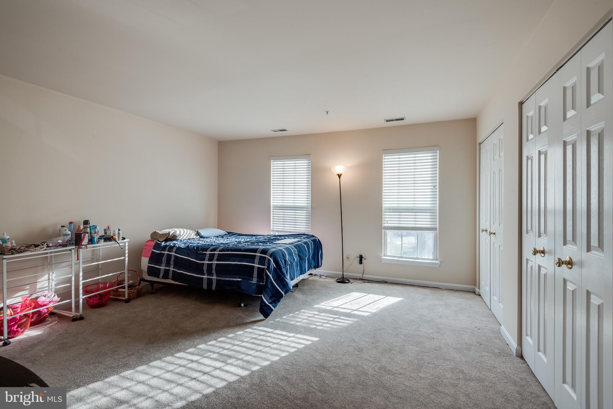 CLOVERLEAF COMMONS - Residential