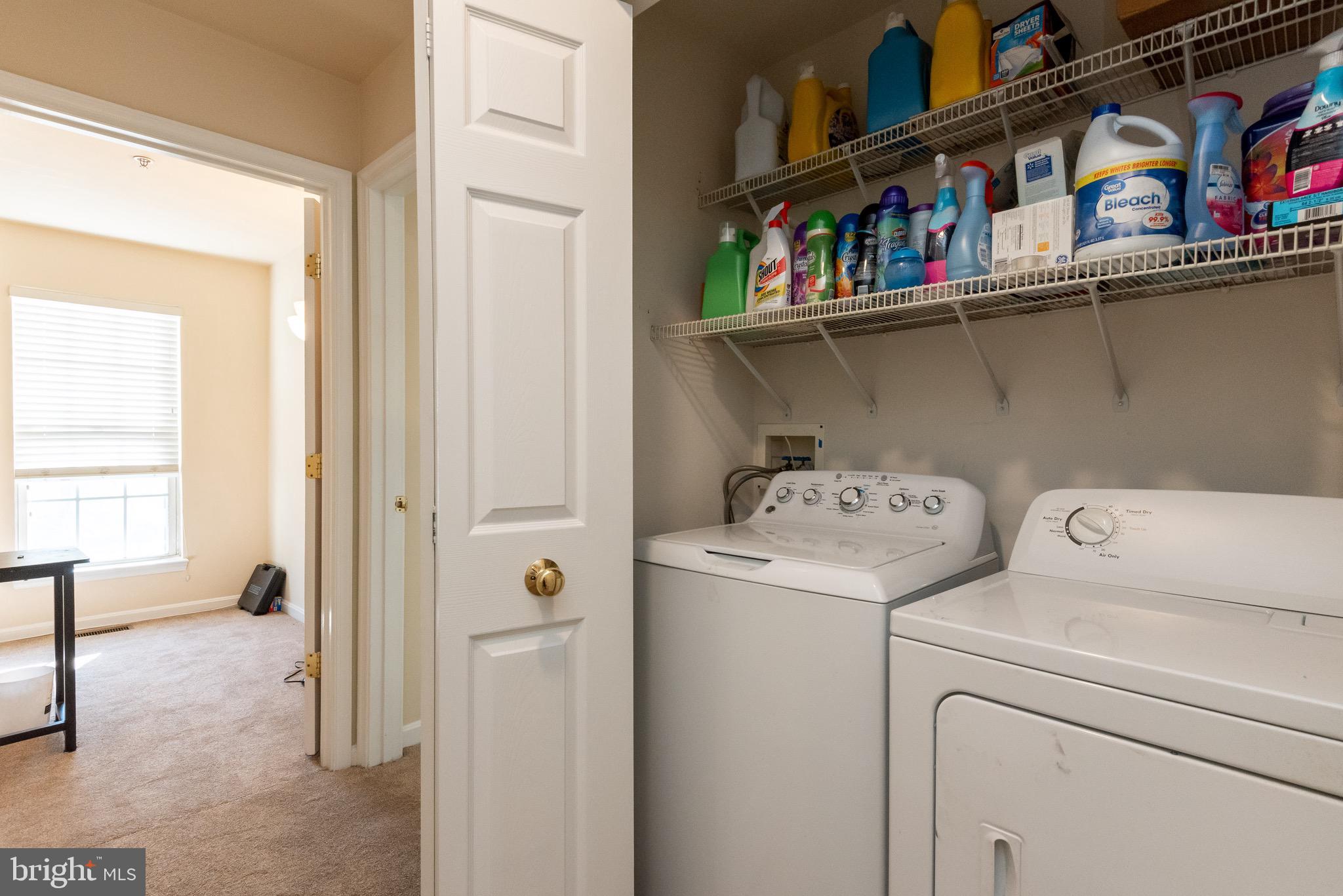 CLOVERLEAF COMMONS - Residential