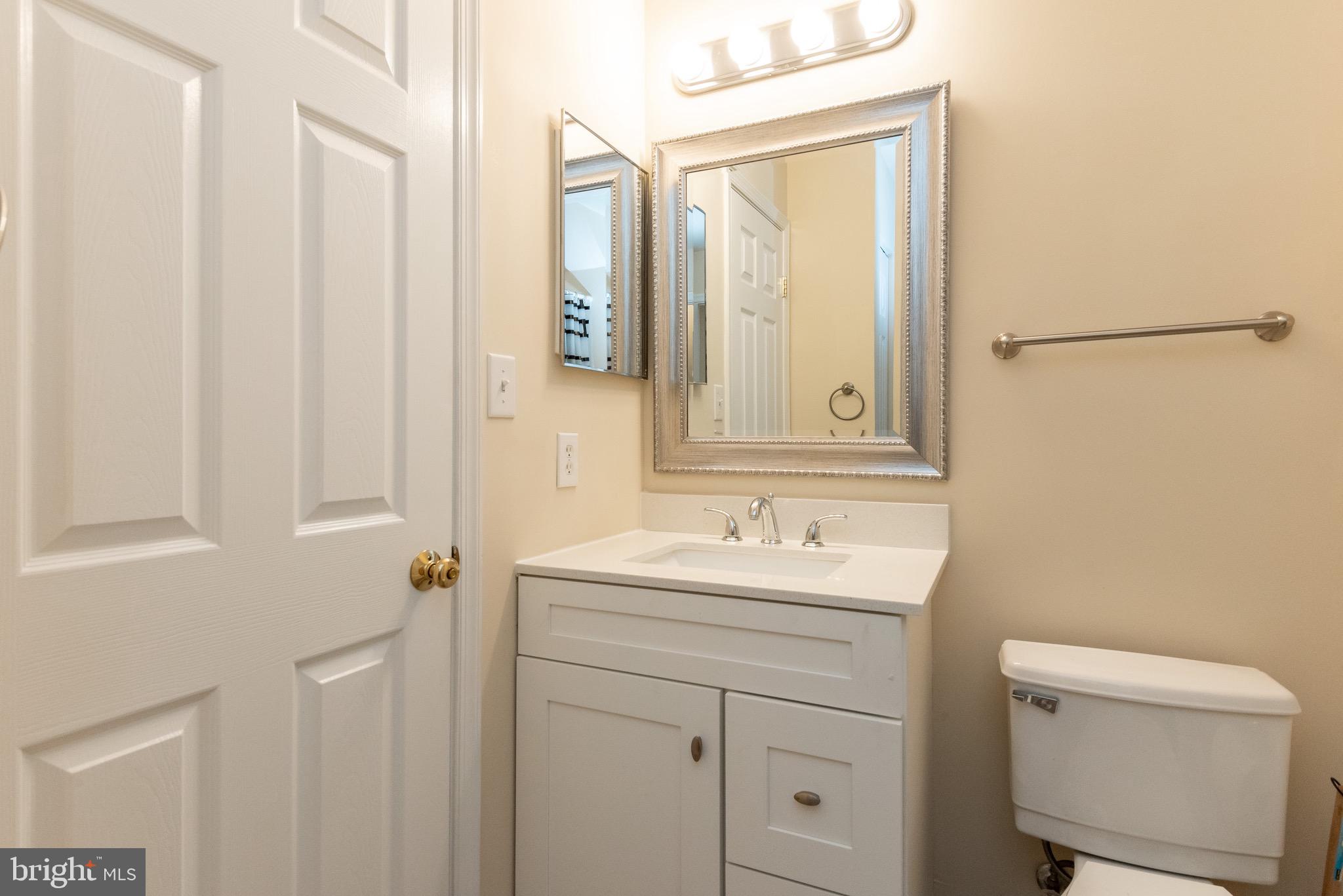 CLOVERLEAF COMMONS - Residential