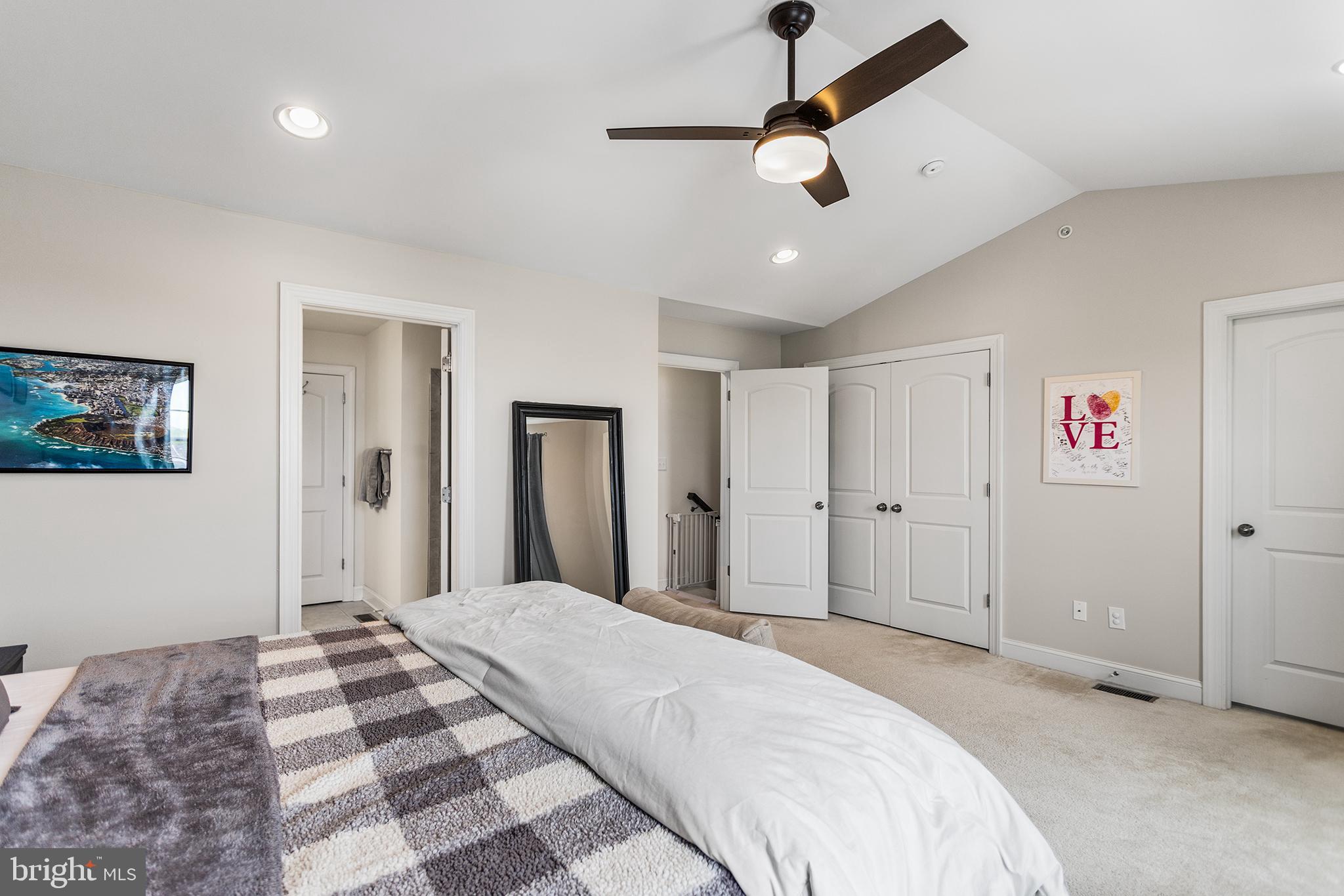 THE RES AT ROSE TREE - Residential