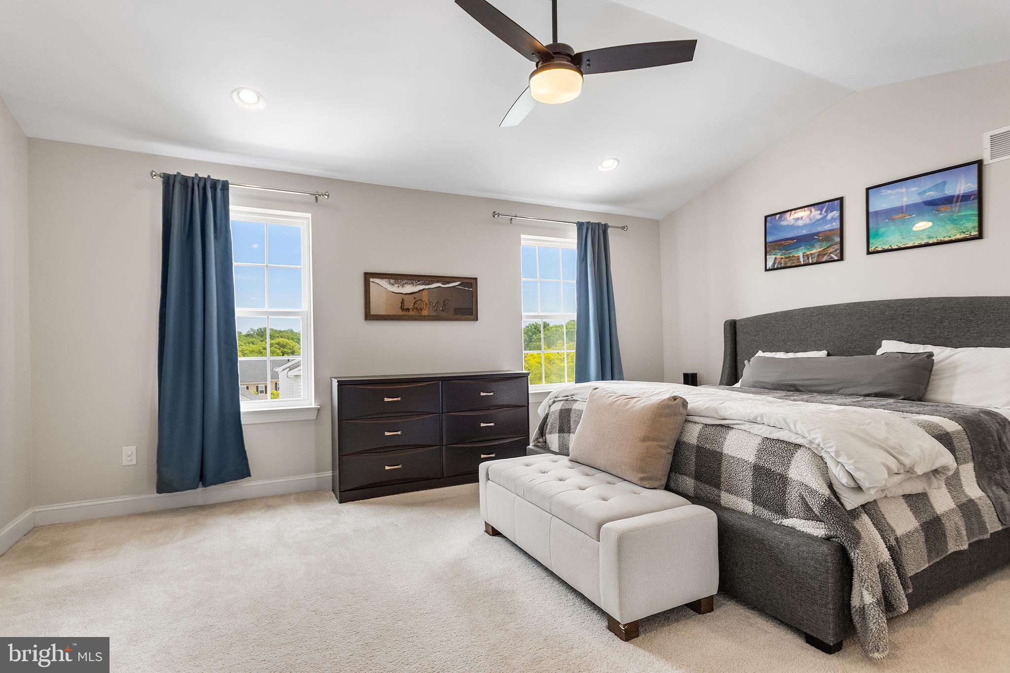 THE RES AT ROSE TREE - Residential