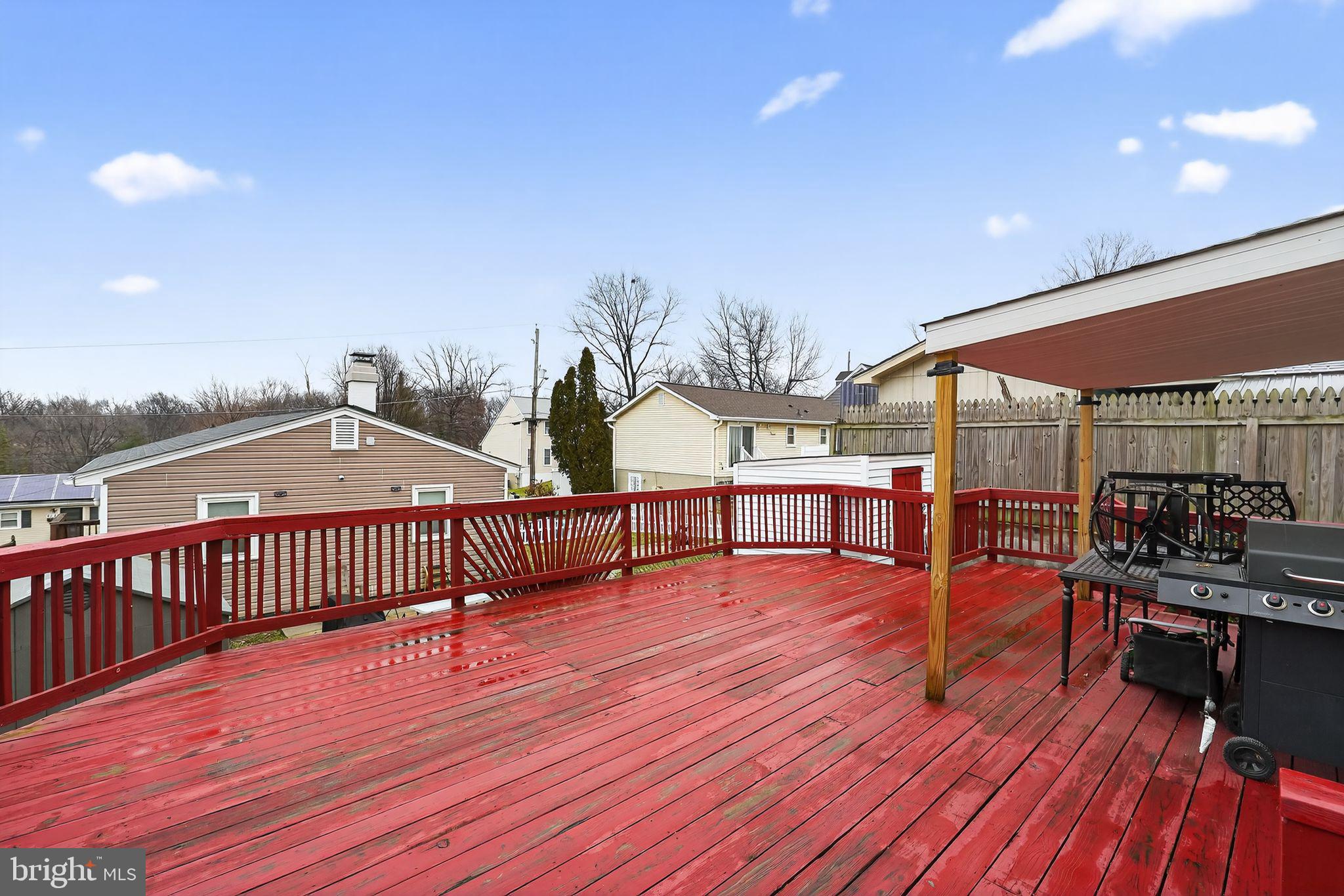 COLUMBIA HIGHLANDS - Residential