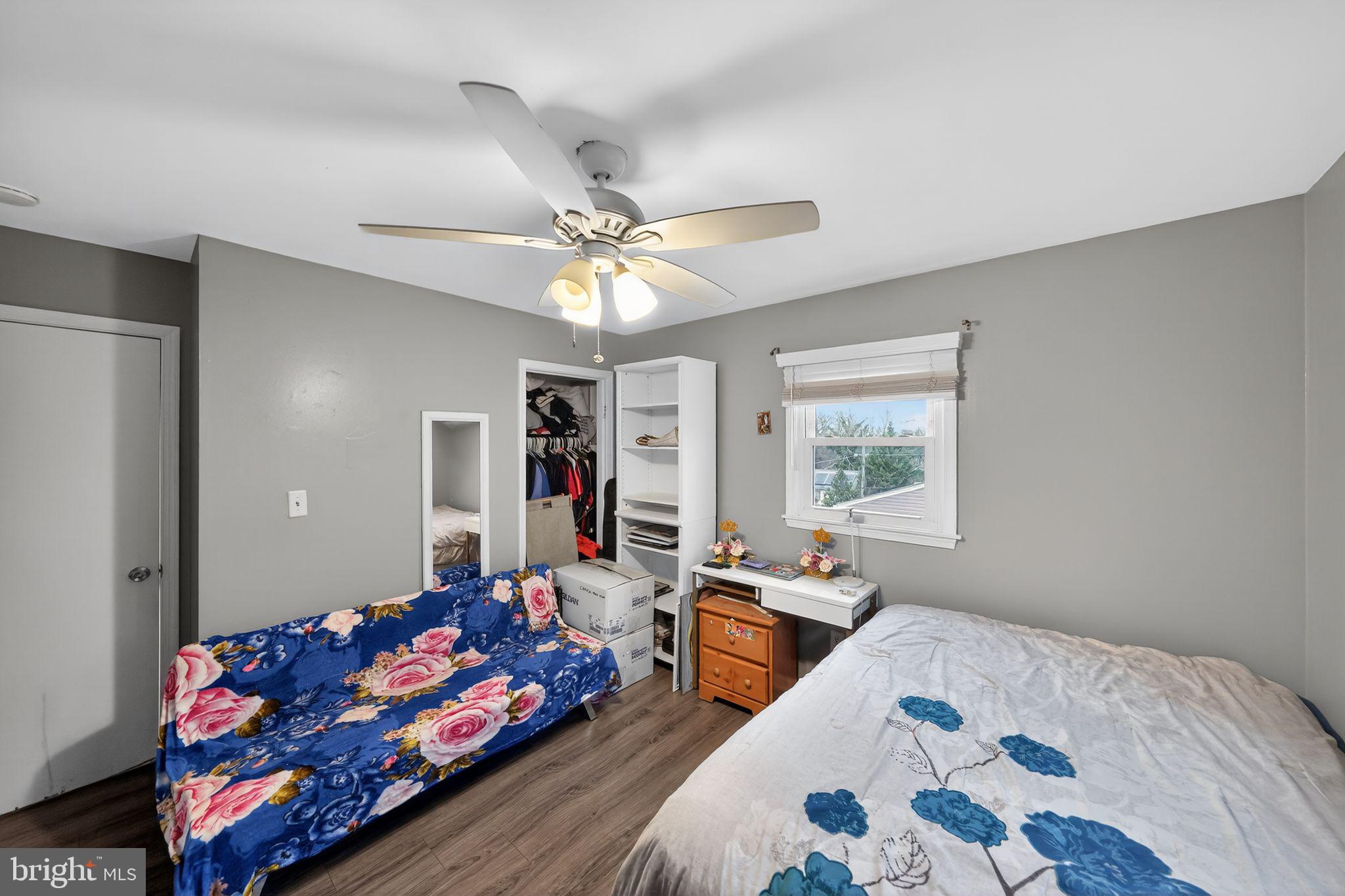 COLUMBIA HIGHLANDS - Residential