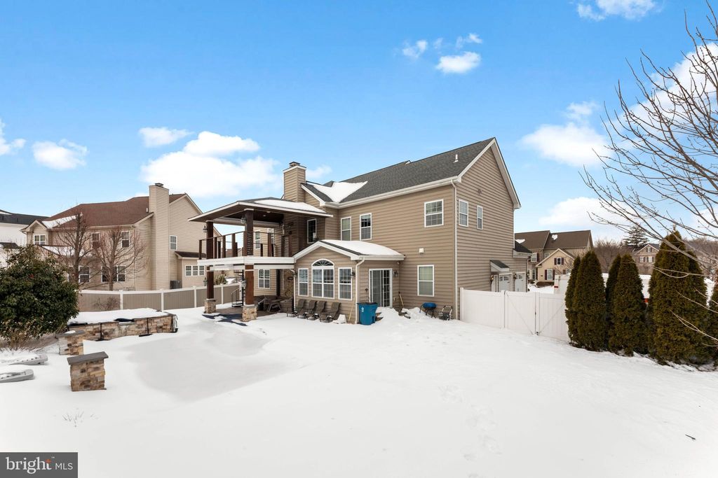 Photo of 2 Camellia Ct, FEASTERVILLE TREVOSE, PA 19053 (MLS # PABU2113254)