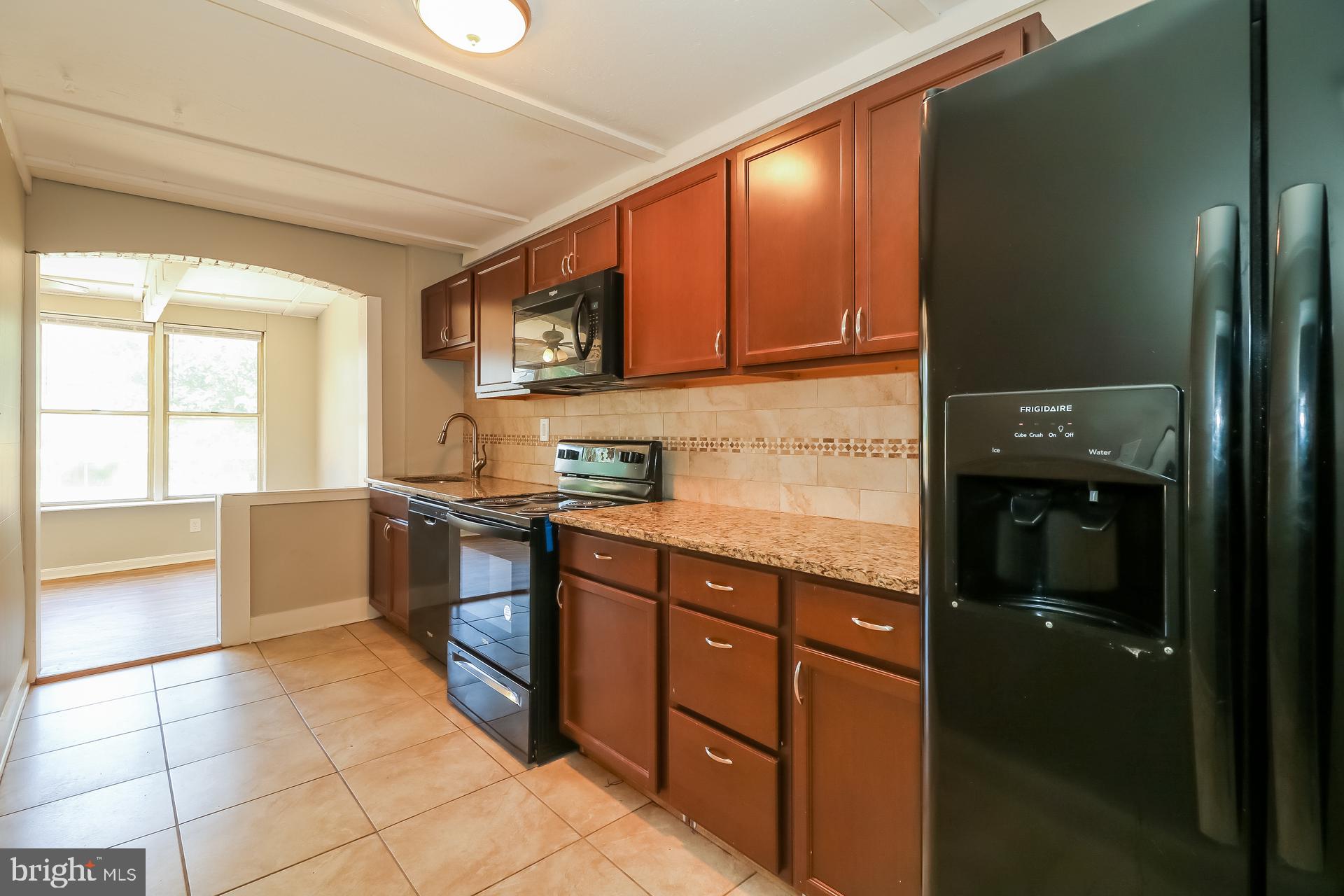 HAWTHORNE - Residential Lease