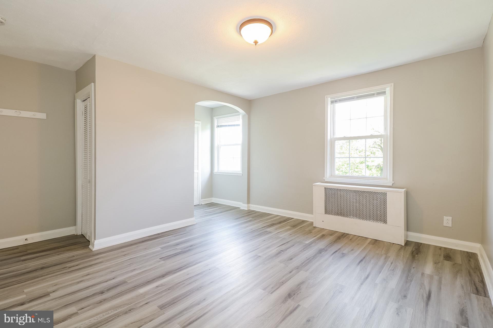 HAWTHORNE - Residential Lease