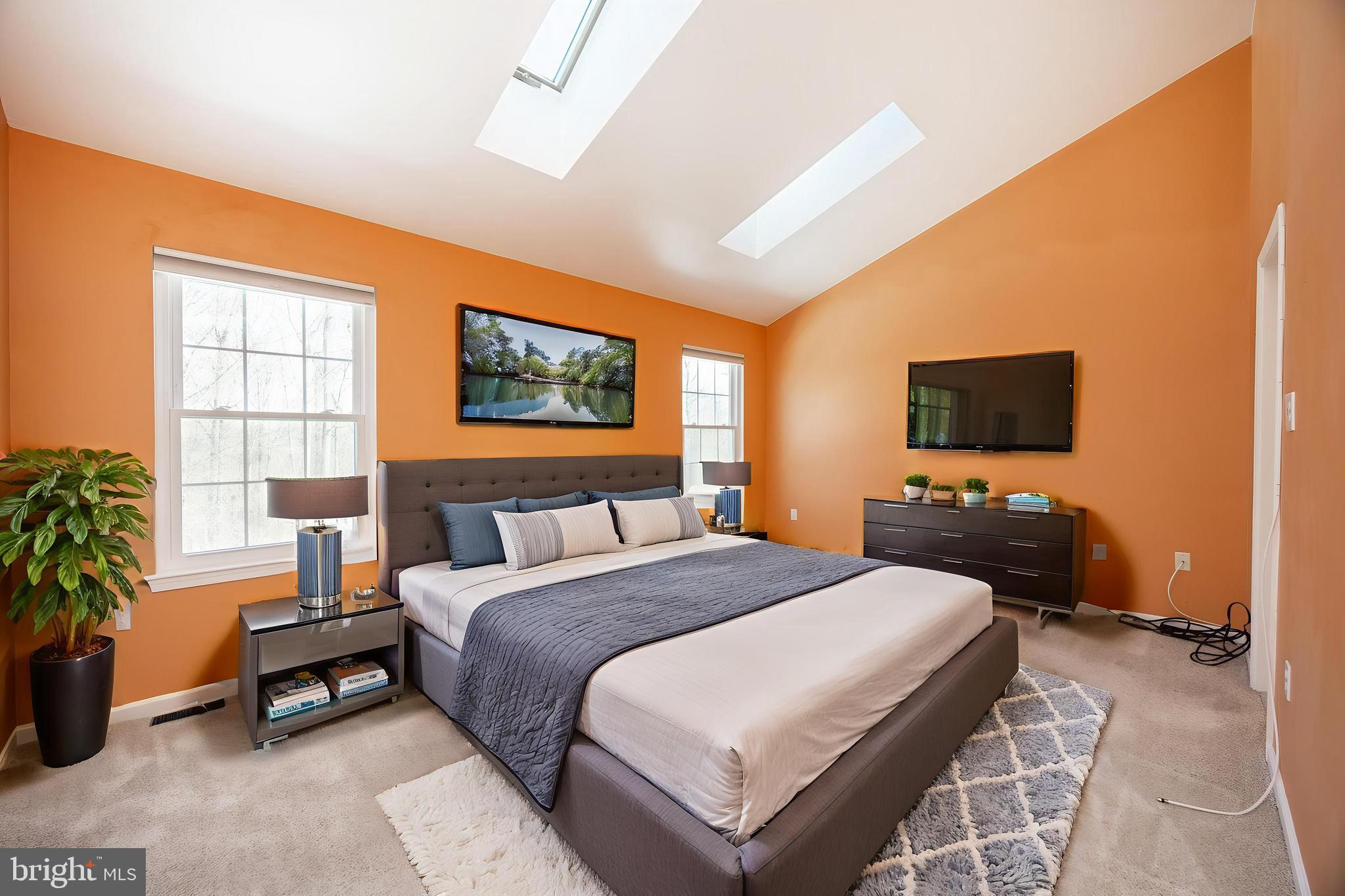 SPRING VALLEY - Residential