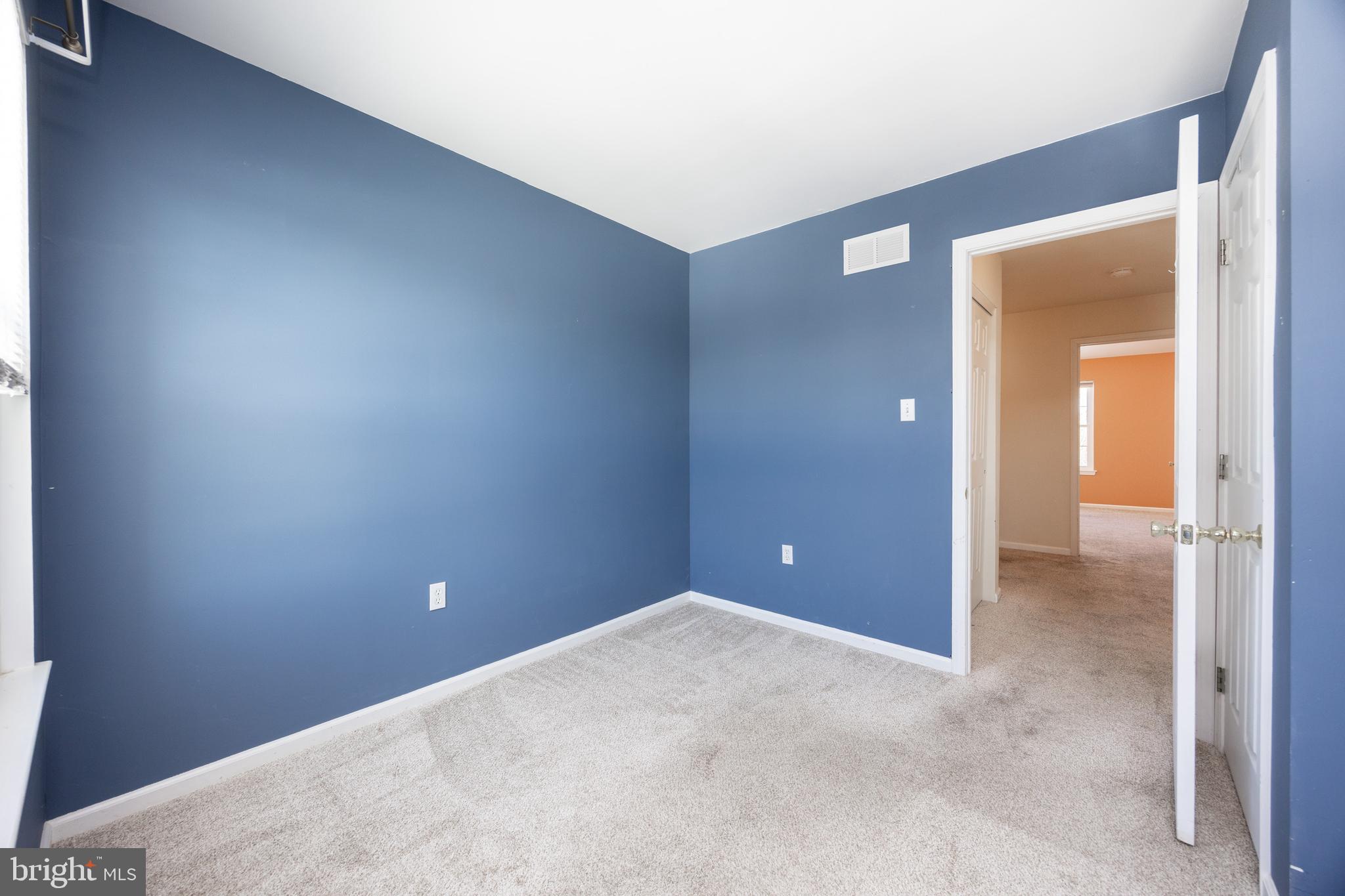 SPRING VALLEY - Residential