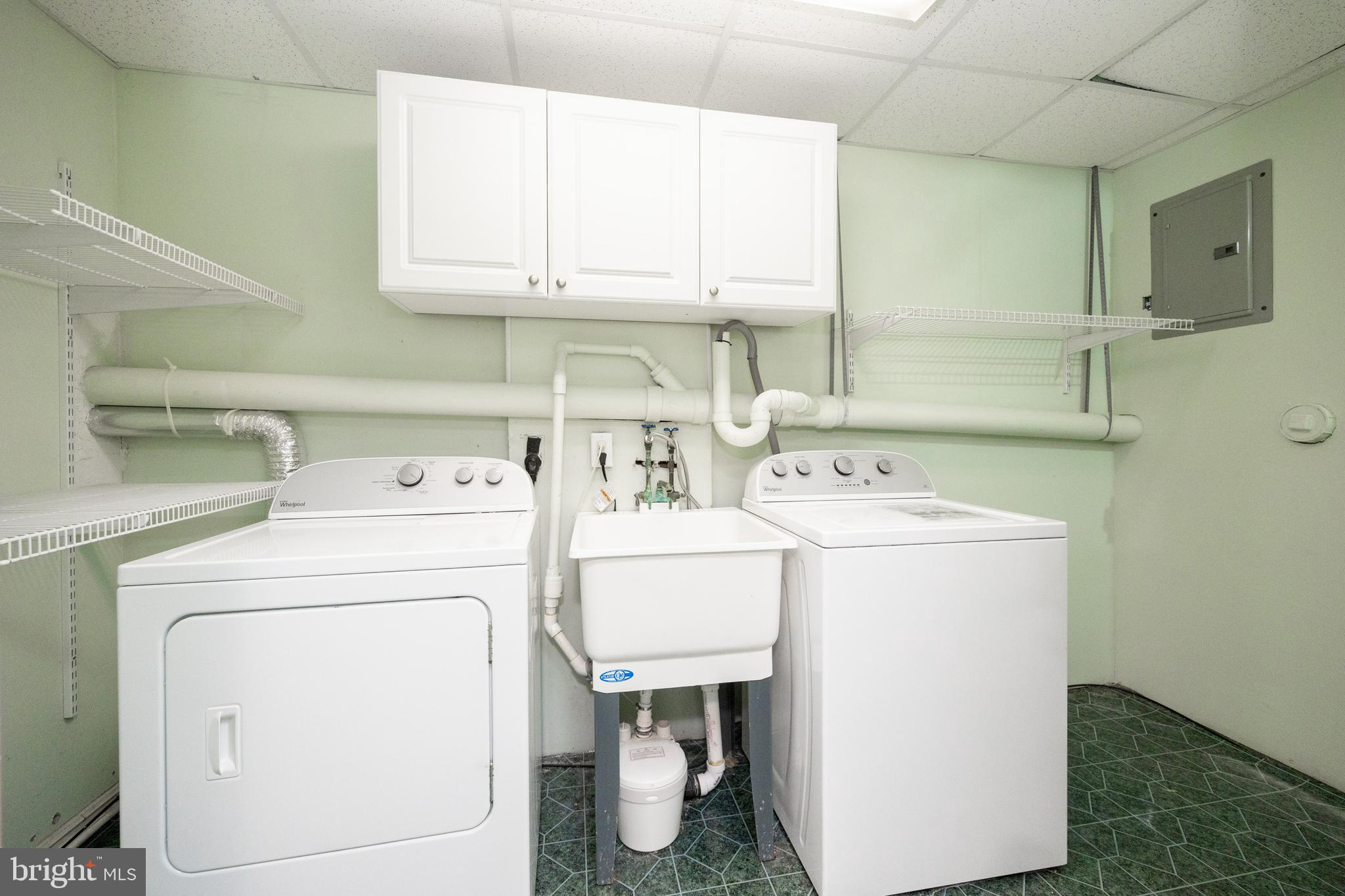 SPRING VALLEY - Residential