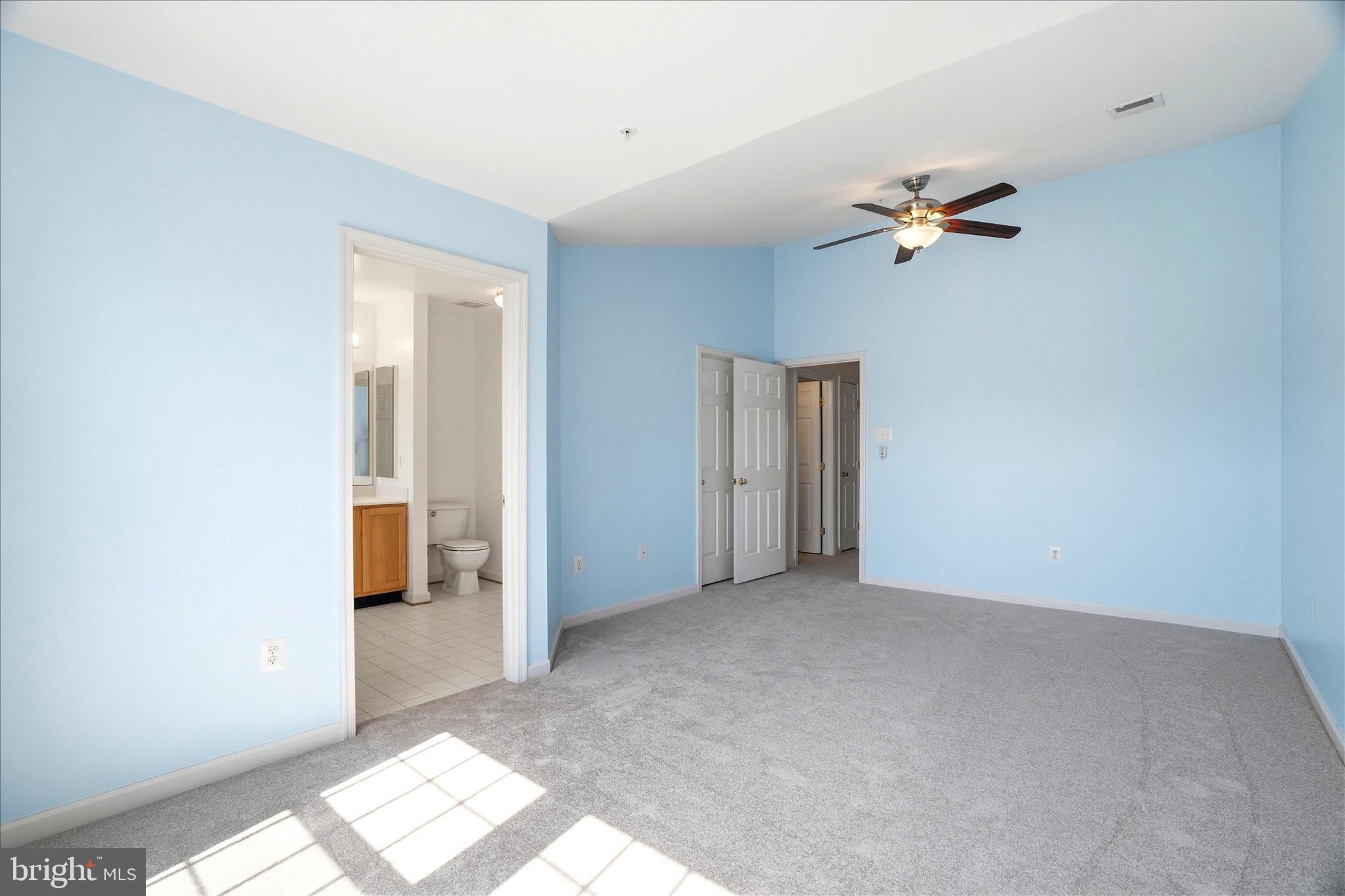 WELLINGTON TRACE - Residential