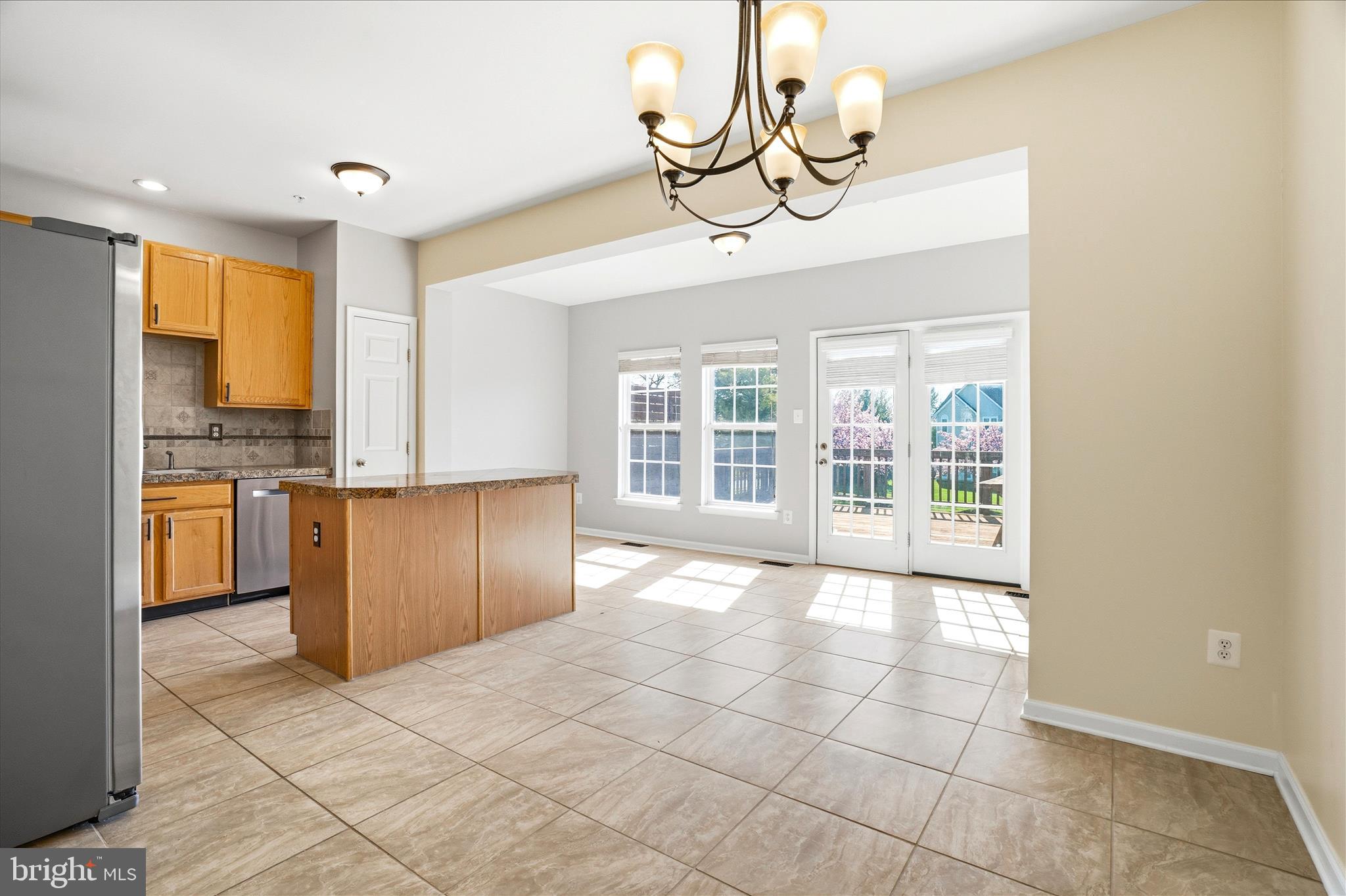 WELLINGTON TRACE - Residential