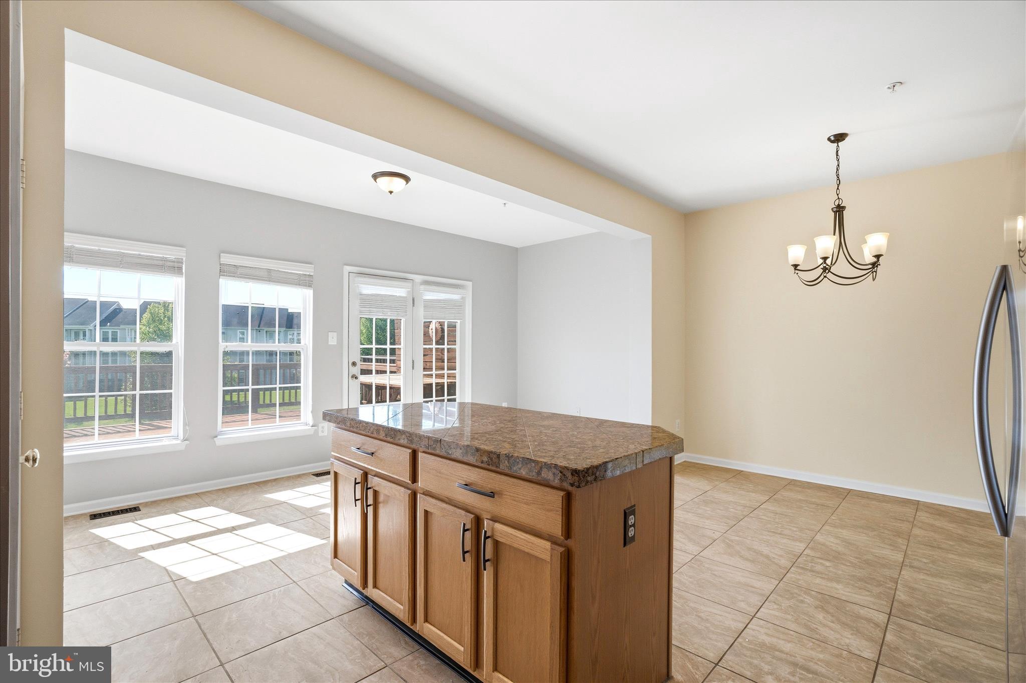 WELLINGTON TRACE - Residential