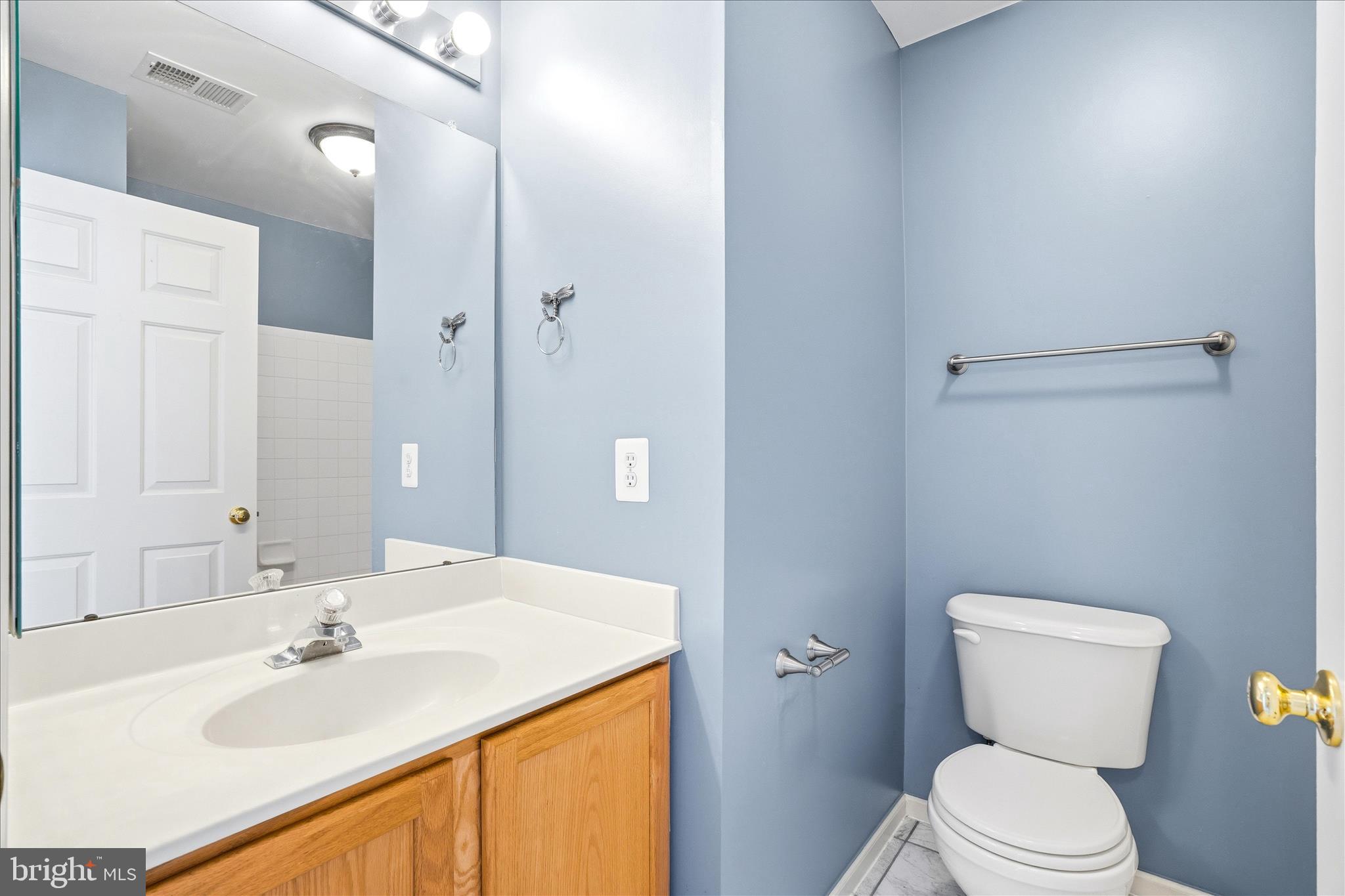 WELLINGTON TRACE - Residential