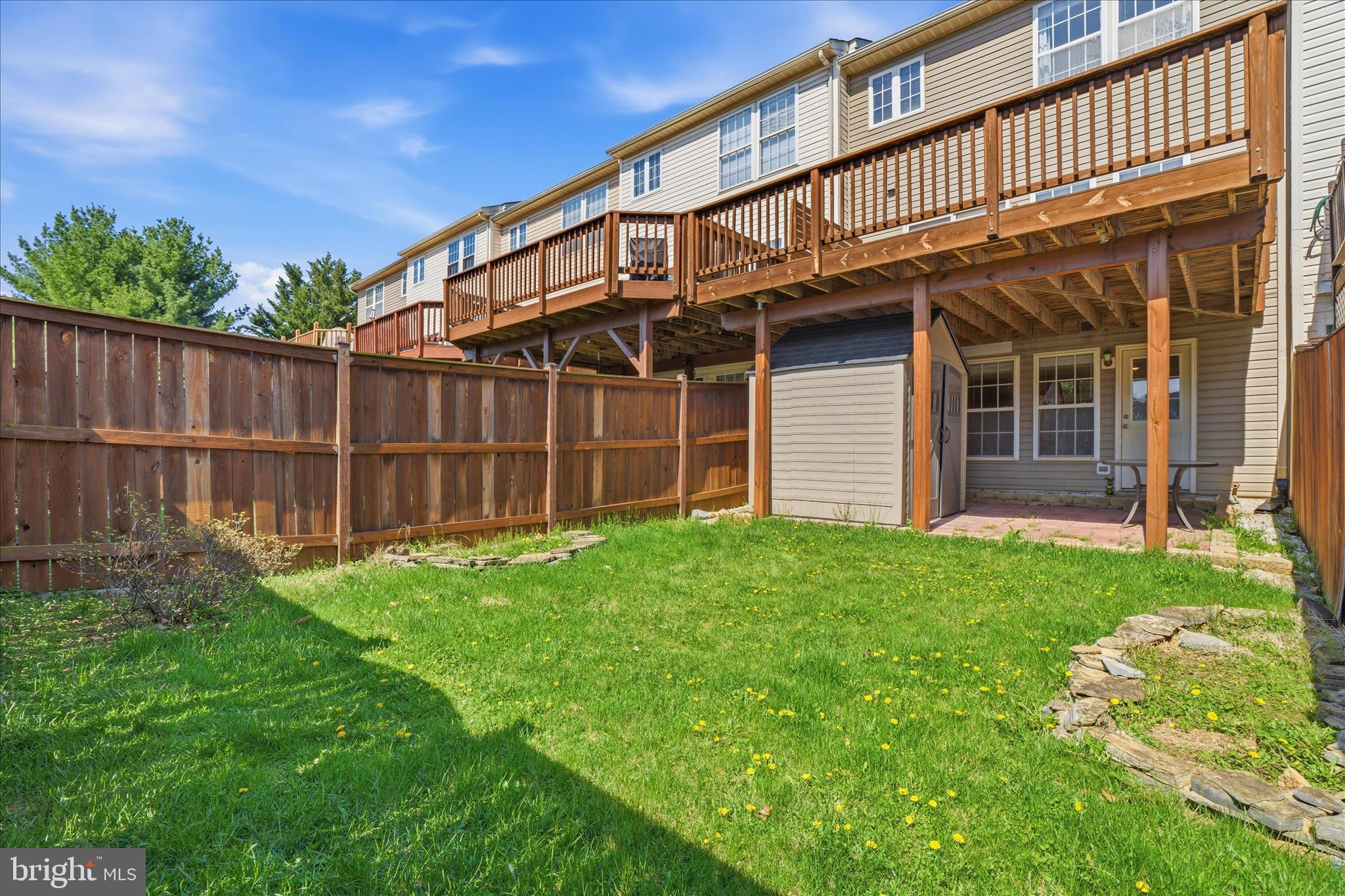 WELLINGTON TRACE - Residential