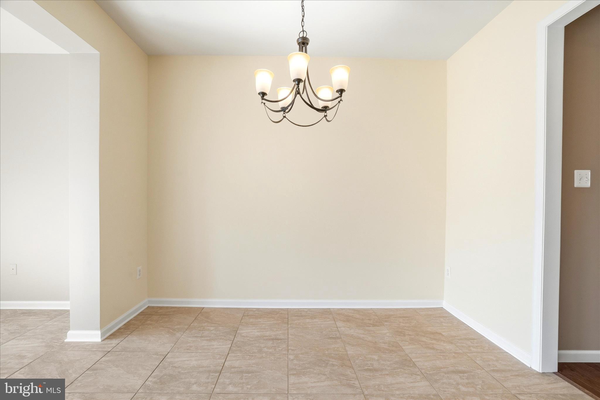 WELLINGTON TRACE - Residential