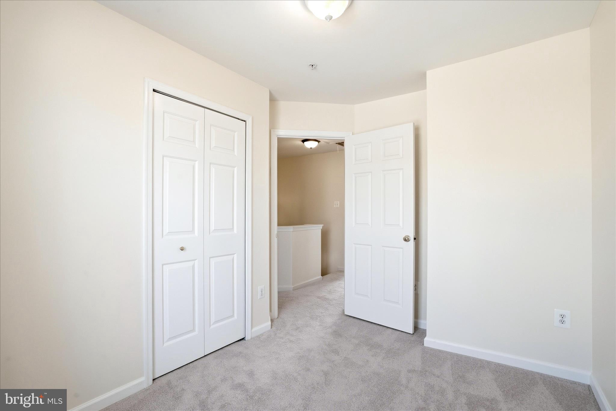 WELLINGTON TRACE - Residential