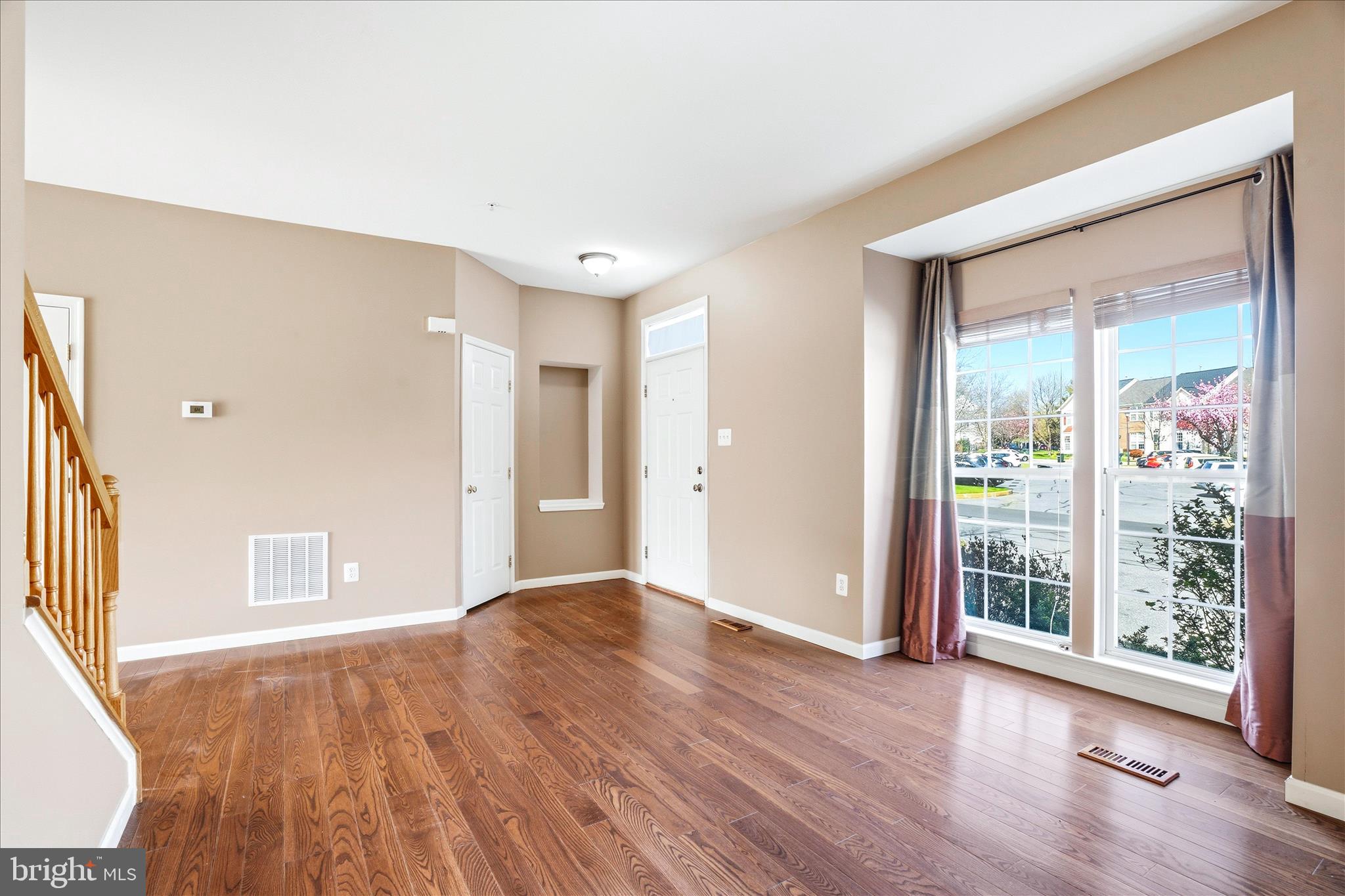 WELLINGTON TRACE - Residential