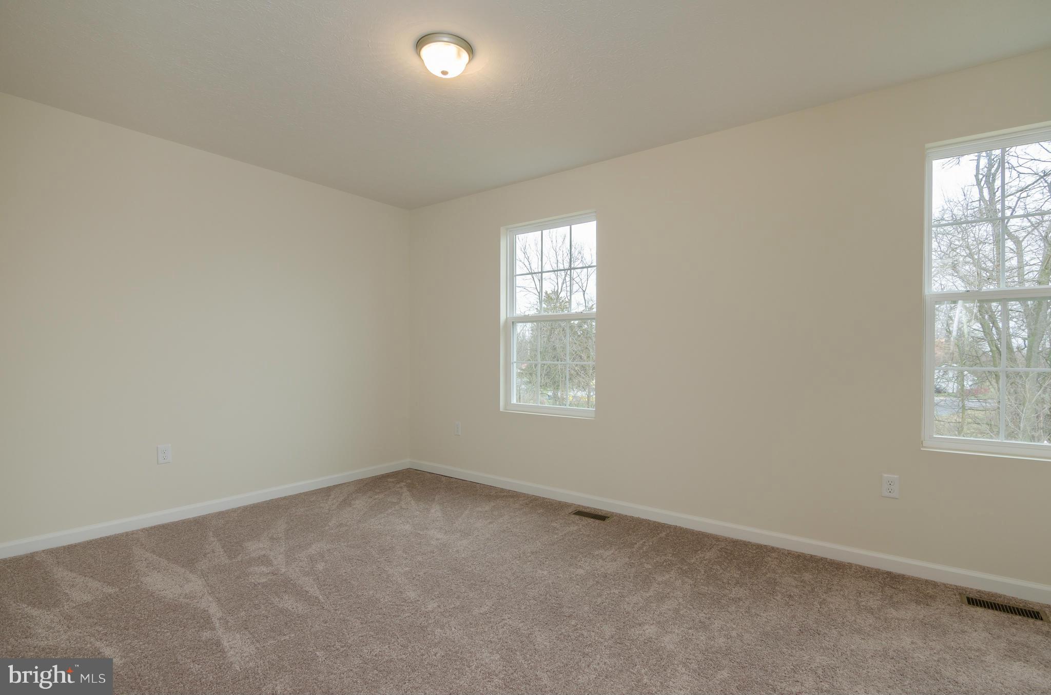 INWOOD VILLAGE - Residential