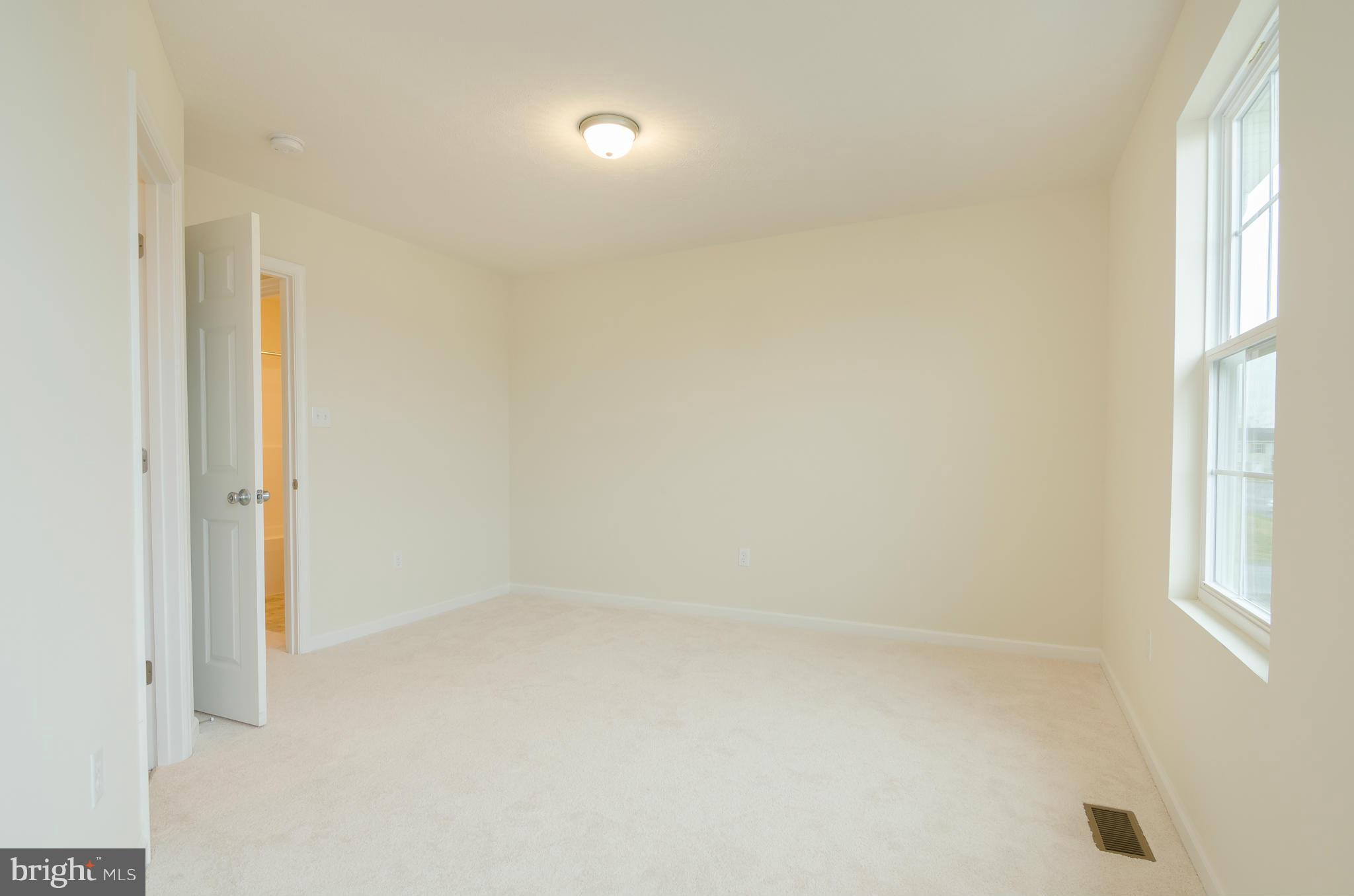 INWOOD VILLAGE - Residential