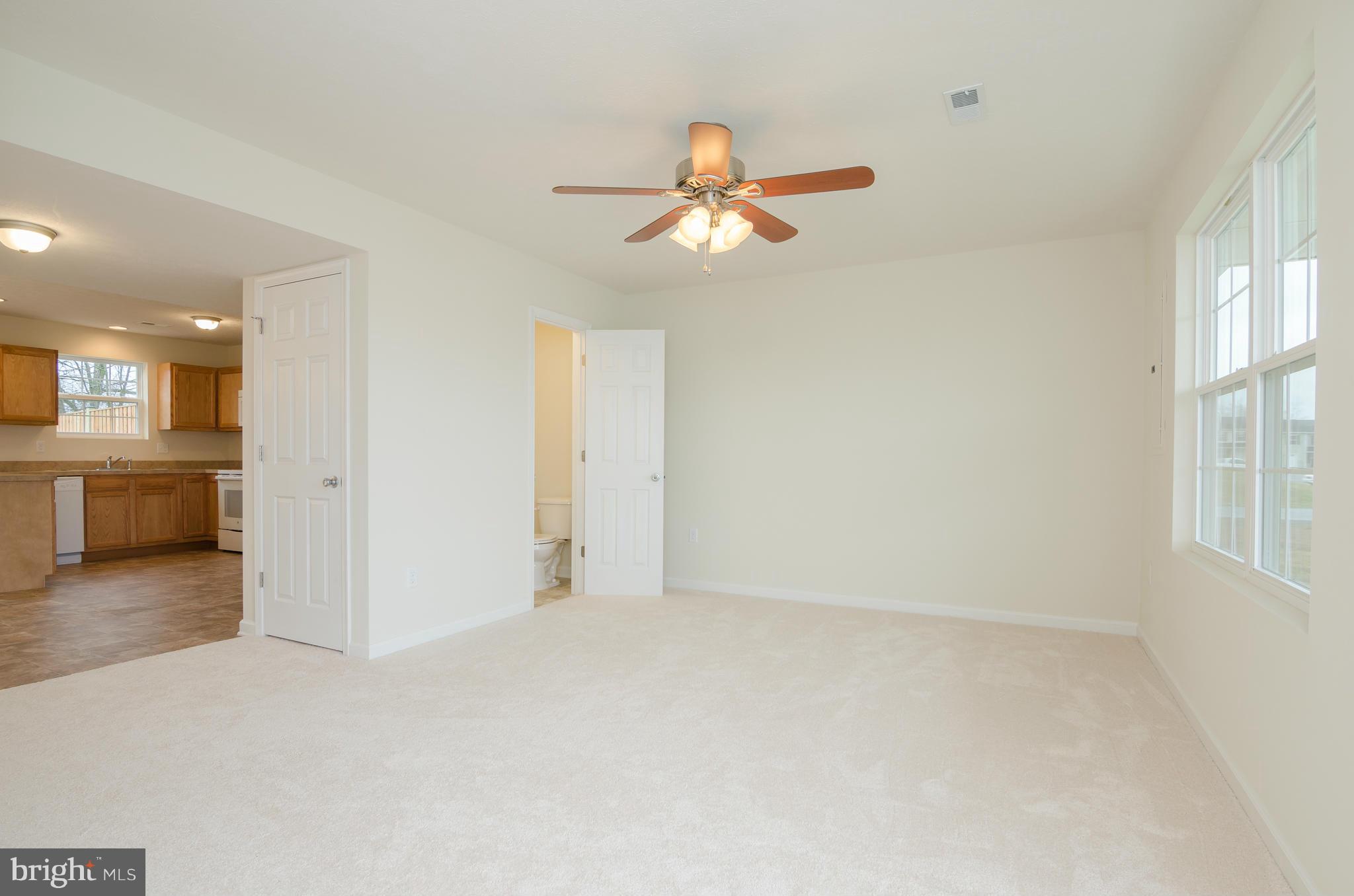 INWOOD VILLAGE - Residential