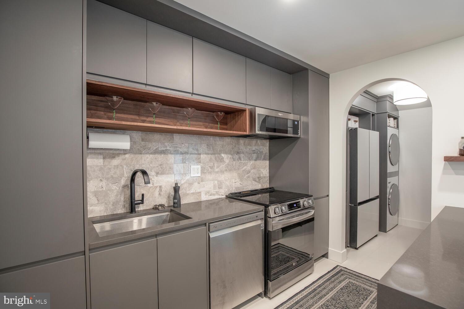 CLUSTERS - Residential