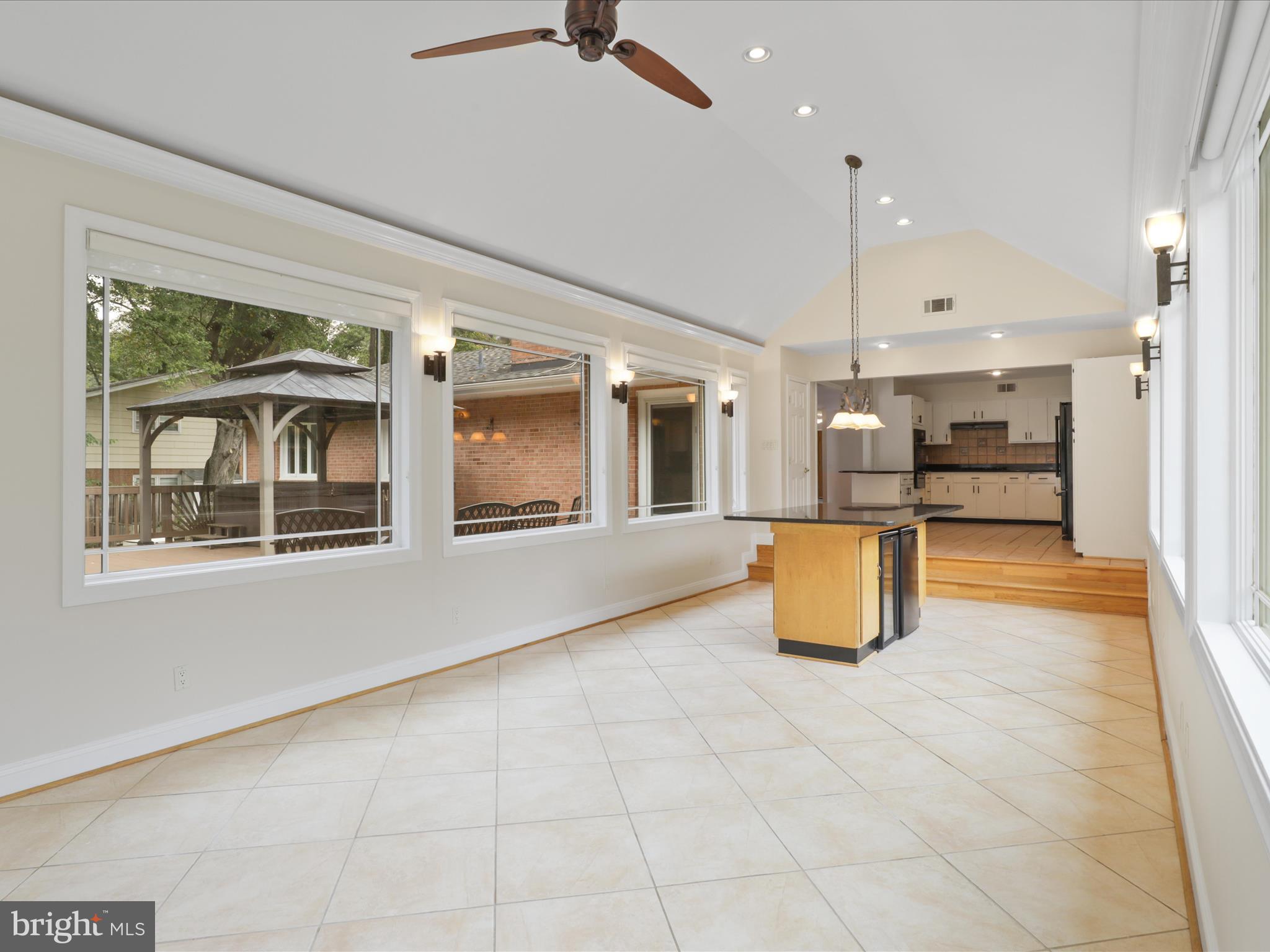 ENGLANDBORO - Residential Lease