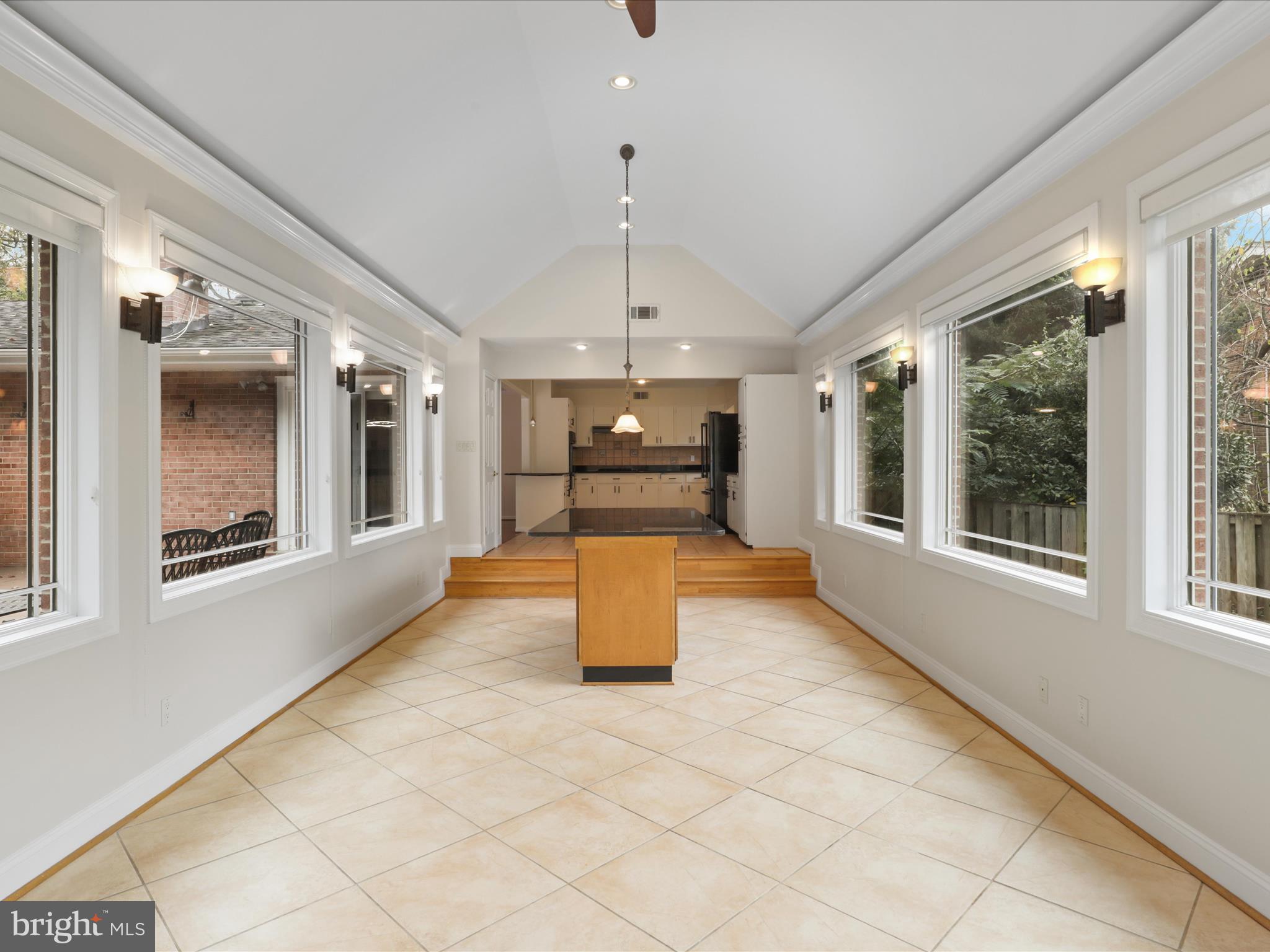 ENGLANDBORO - Residential Lease