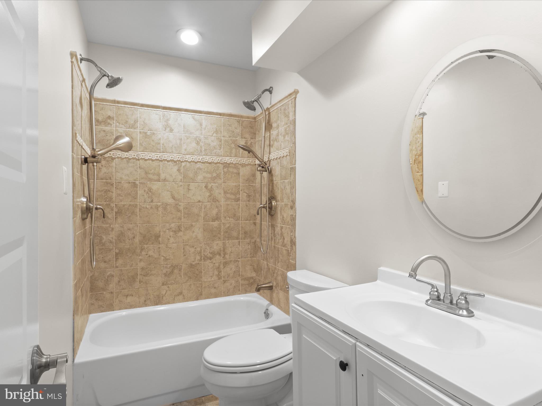 ENGLANDBORO - Residential Lease