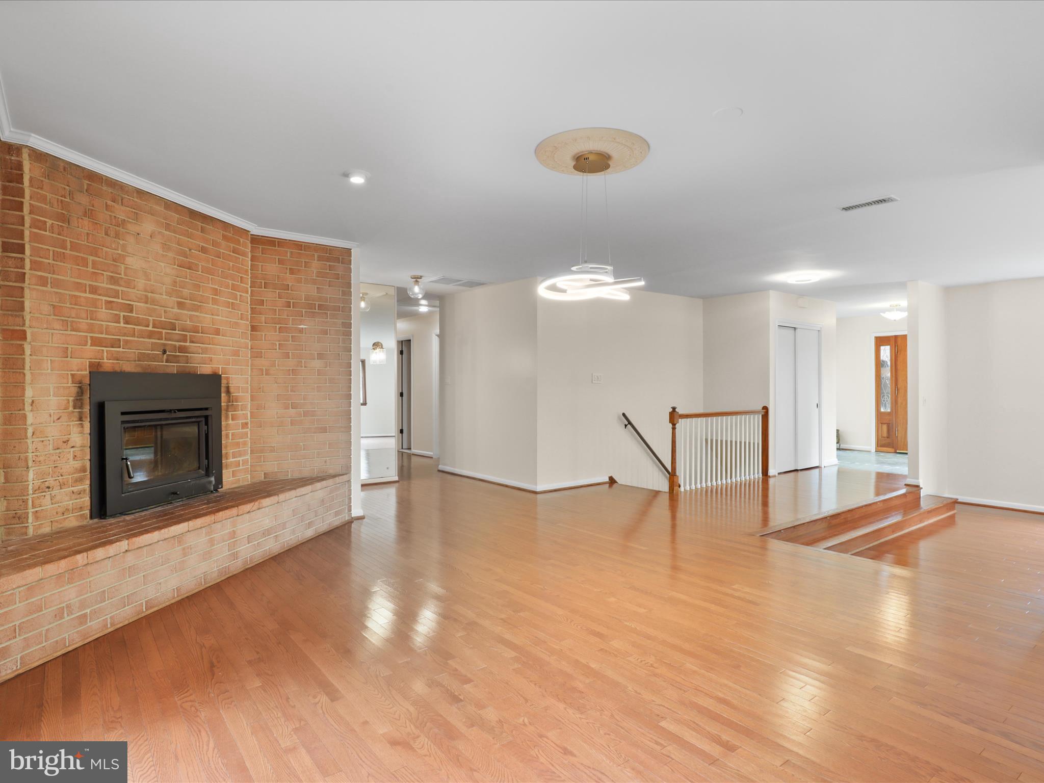 ENGLANDBORO - Residential Lease