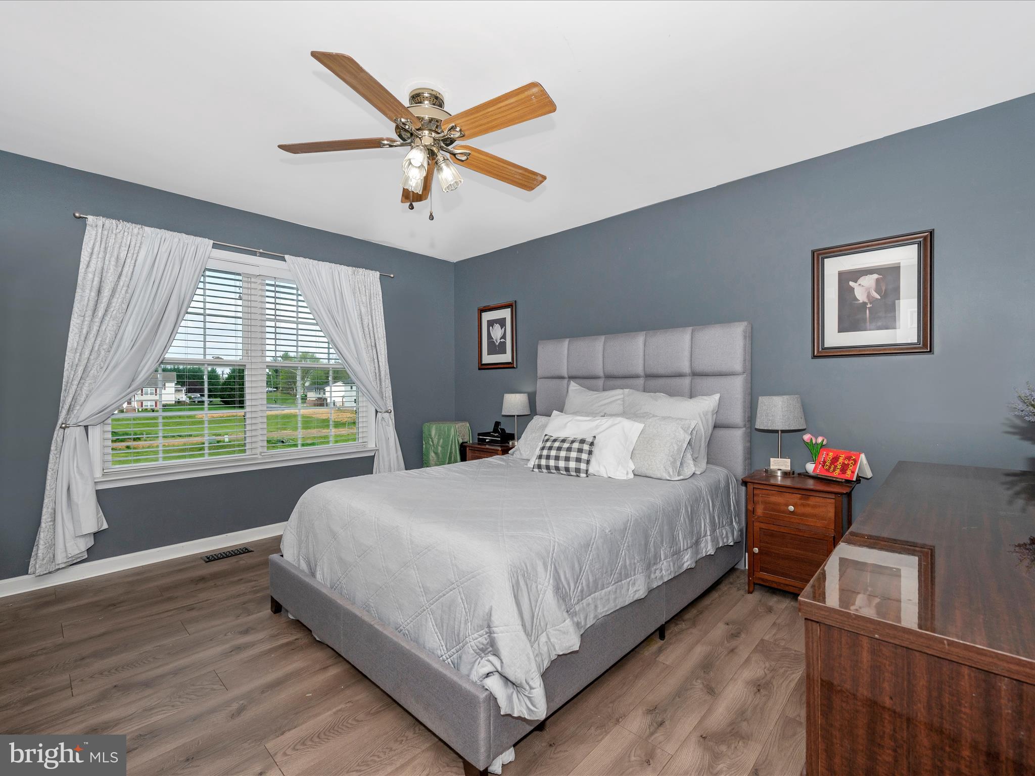 HARVEST GLEN - Residential