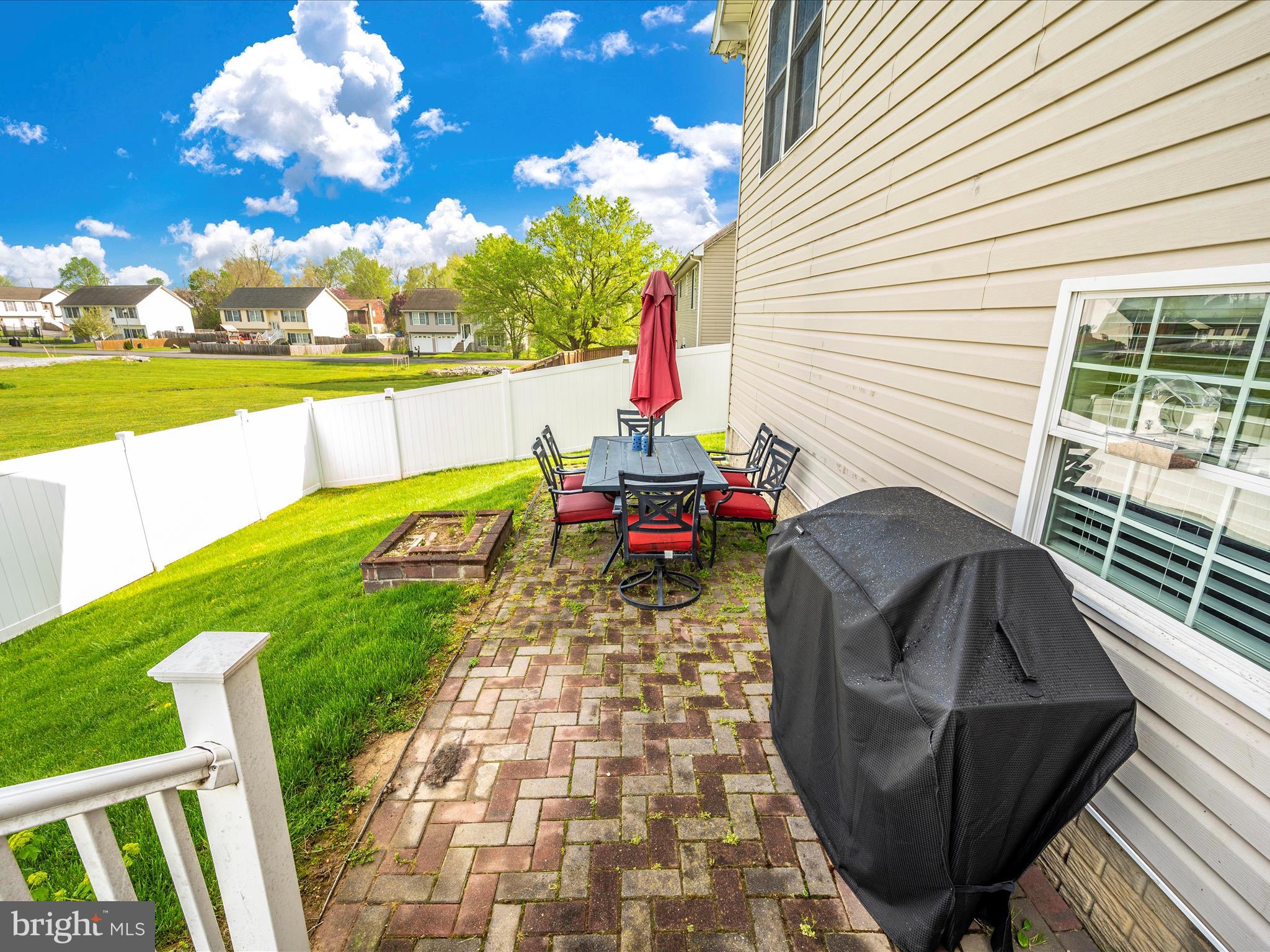 HARVEST GLEN - Residential