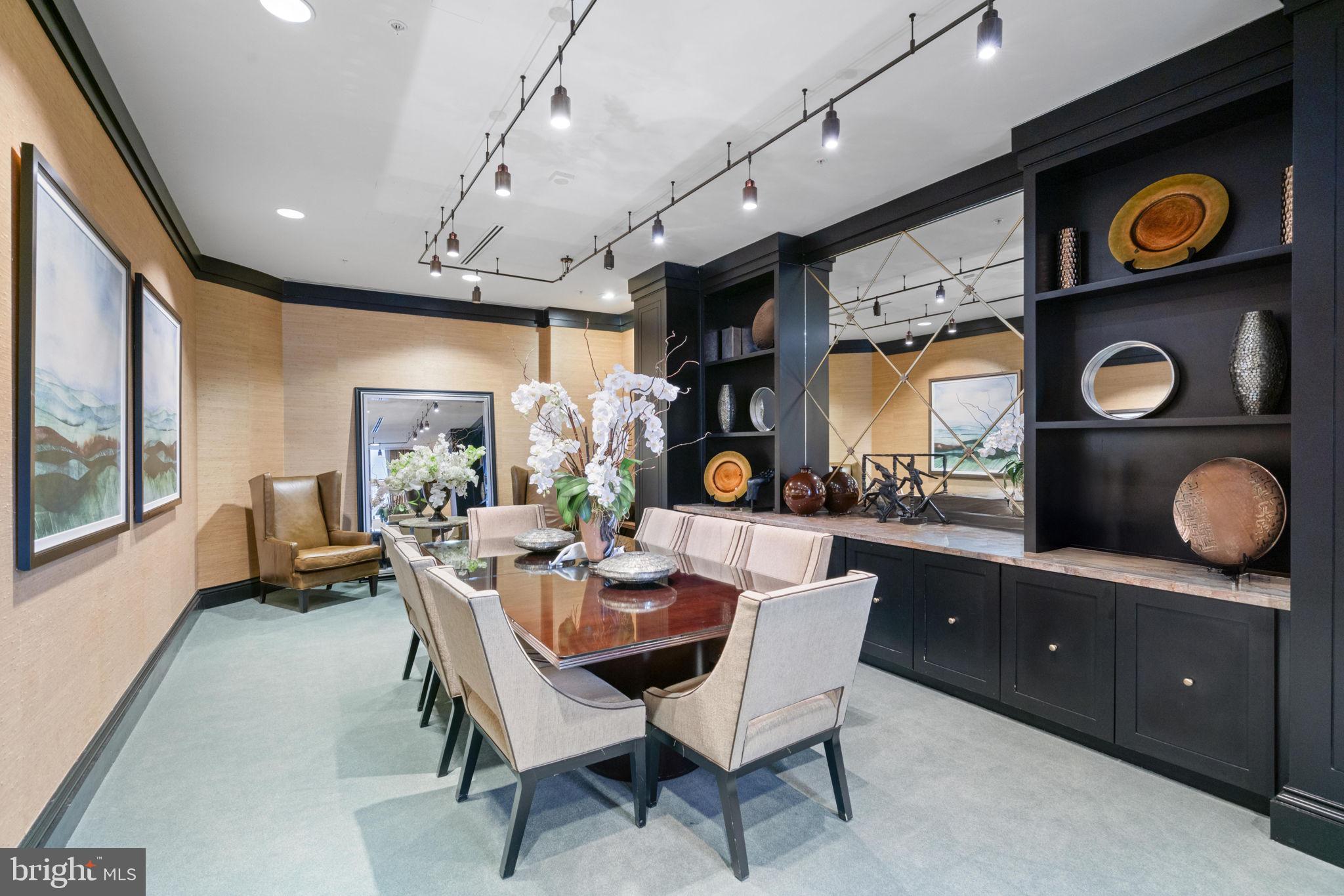 ONE PARK CREST CONDOMINIUM - Residential