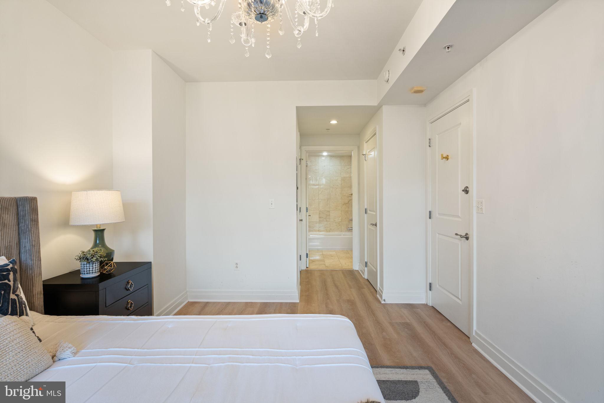 ONE PARK CREST CONDOMINIUM - Residential