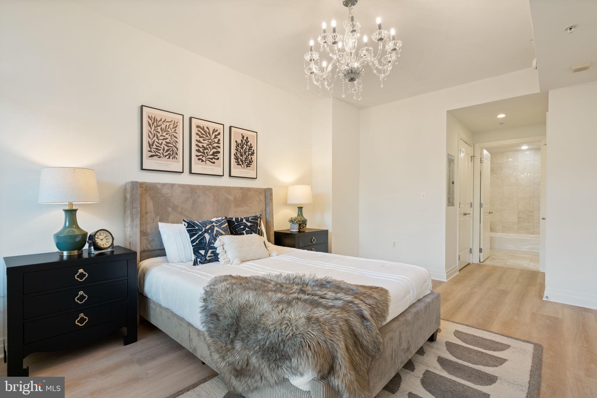 ONE PARK CREST CONDOMINIUM - Residential