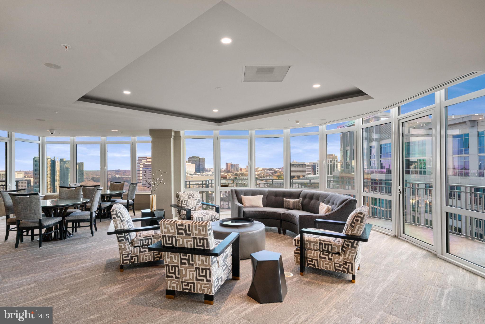 ONE PARK CREST CONDOMINIUM - Residential