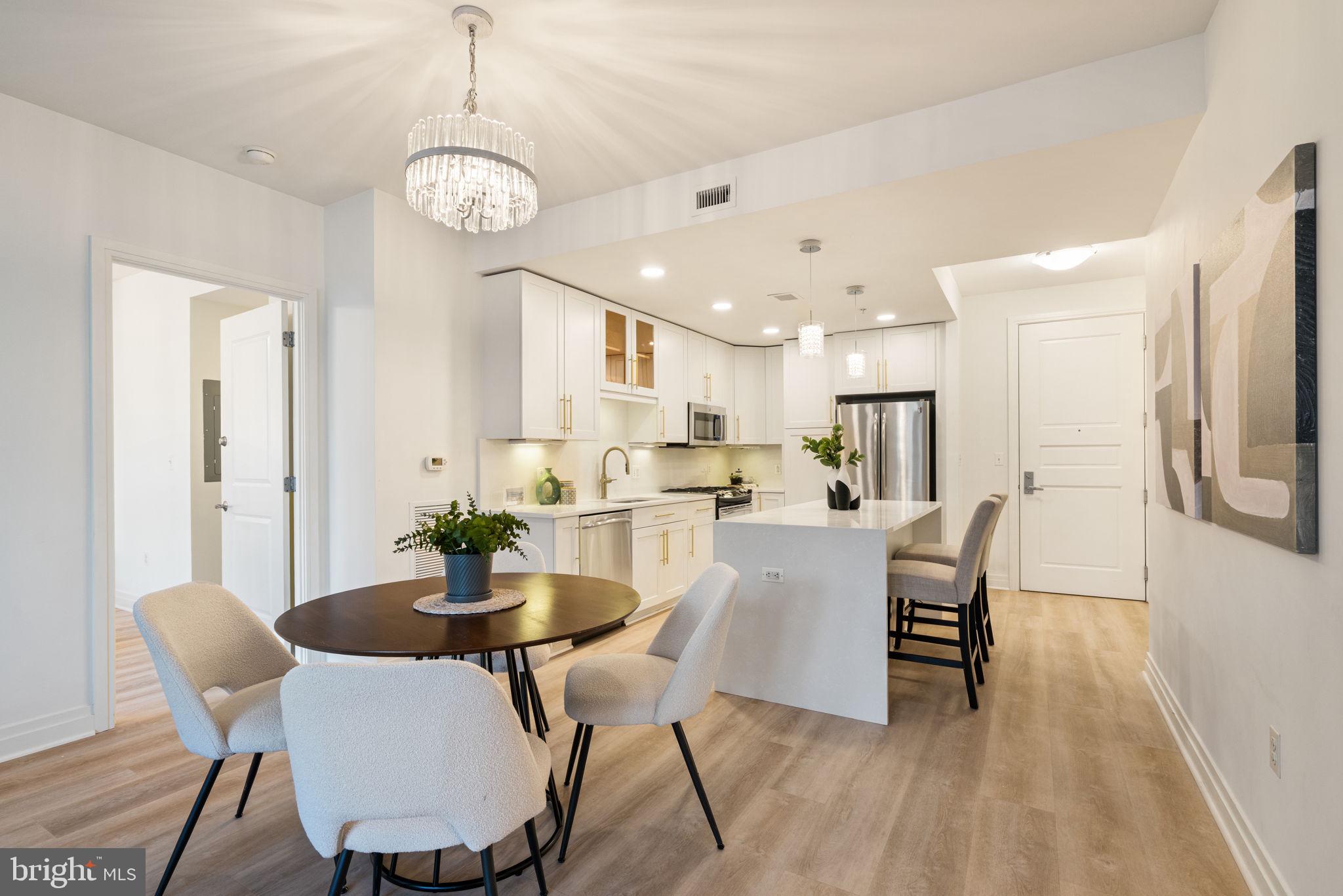 ONE PARK CREST CONDOMINIUM - Residential