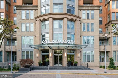 8220 CRESTWOOD HEIGHTS DRIVE 315 MCLEAN VA 22102