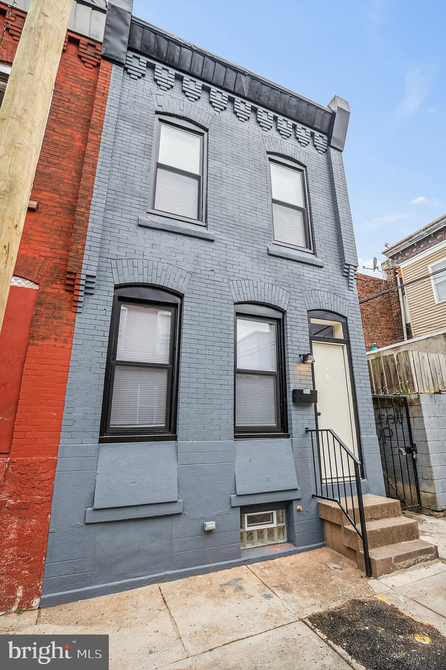 KENSINGTON - Residential