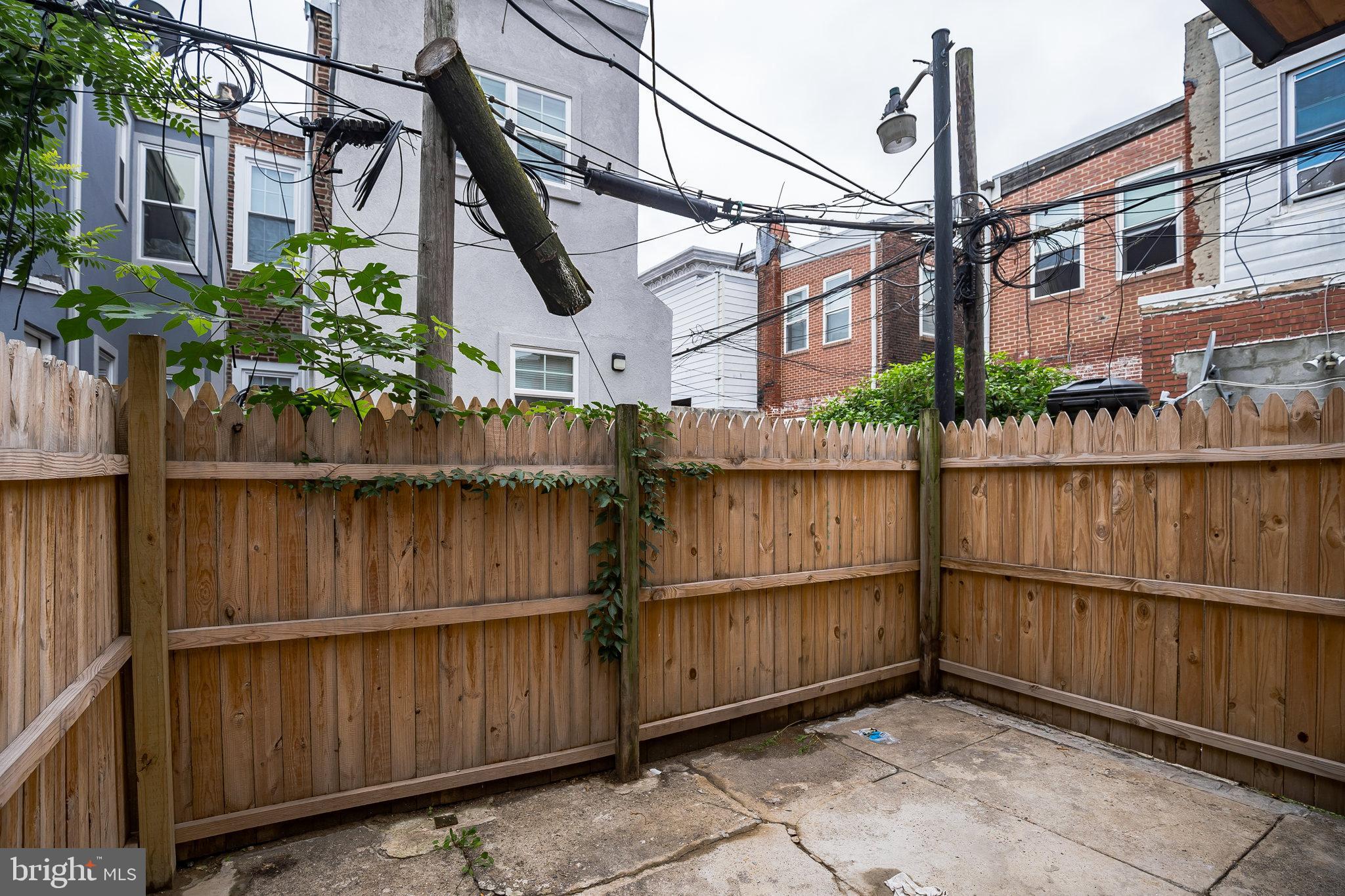 KENSINGTON - Residential