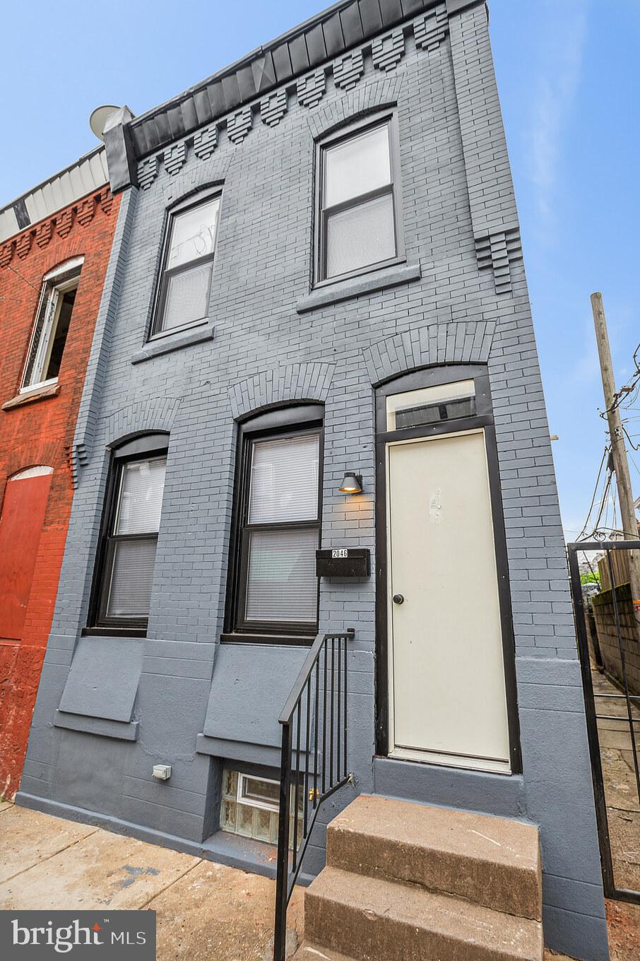 KENSINGTON - Residential