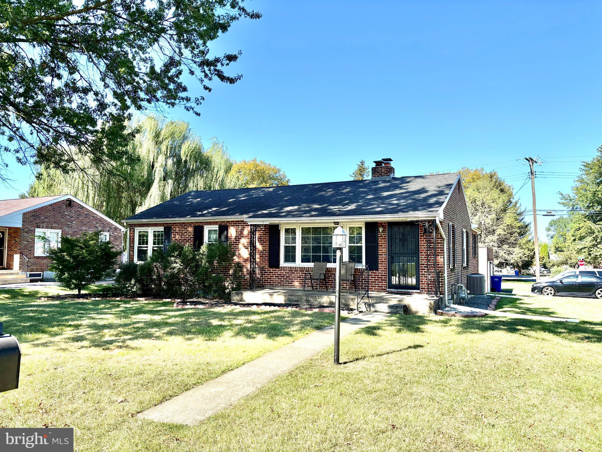 Welcome to your next chapter in this beautifully updated 5-bedroom, 2-bathroom home located in the highly sought-after York Suburban School District. Freshly painted throughout, this residence offers a clean, modern feel with plenty of room to grow.
Step inside to discover a bright and welcoming layout, perfect for both everyday living and entertaining. The main level features generous living spaces, a well-appointed kitchen, and ample natural light. Downstairs, the finished basement adds valuable square footage—ideal for a family room, home office, gym, or play area.
Outside, enjoy a spacious yard ready for summer barbecues or quiet evenings under the stars. With convenient access to local parks, shopping, and commuter routes, this home blends comfort, style, and location.
Schedule your showing today before this home is sold!