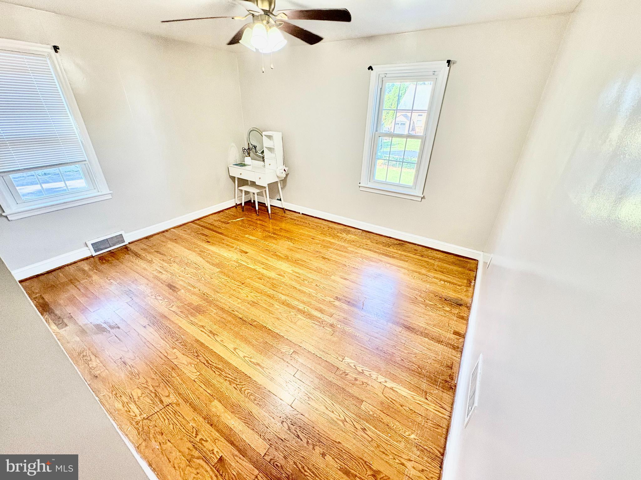 500 S KERSHAW STREET